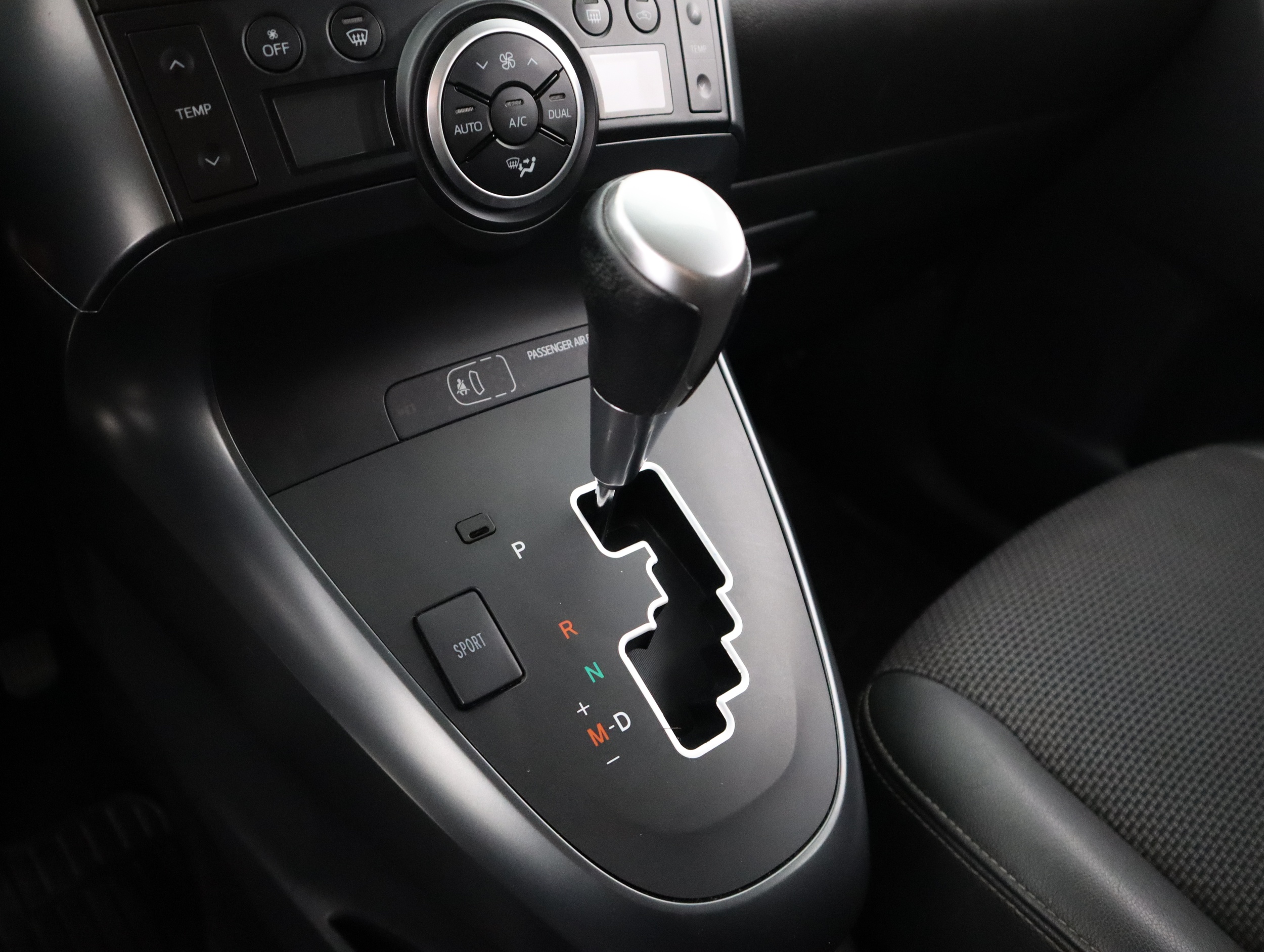 TOYOTA VERSO 2017