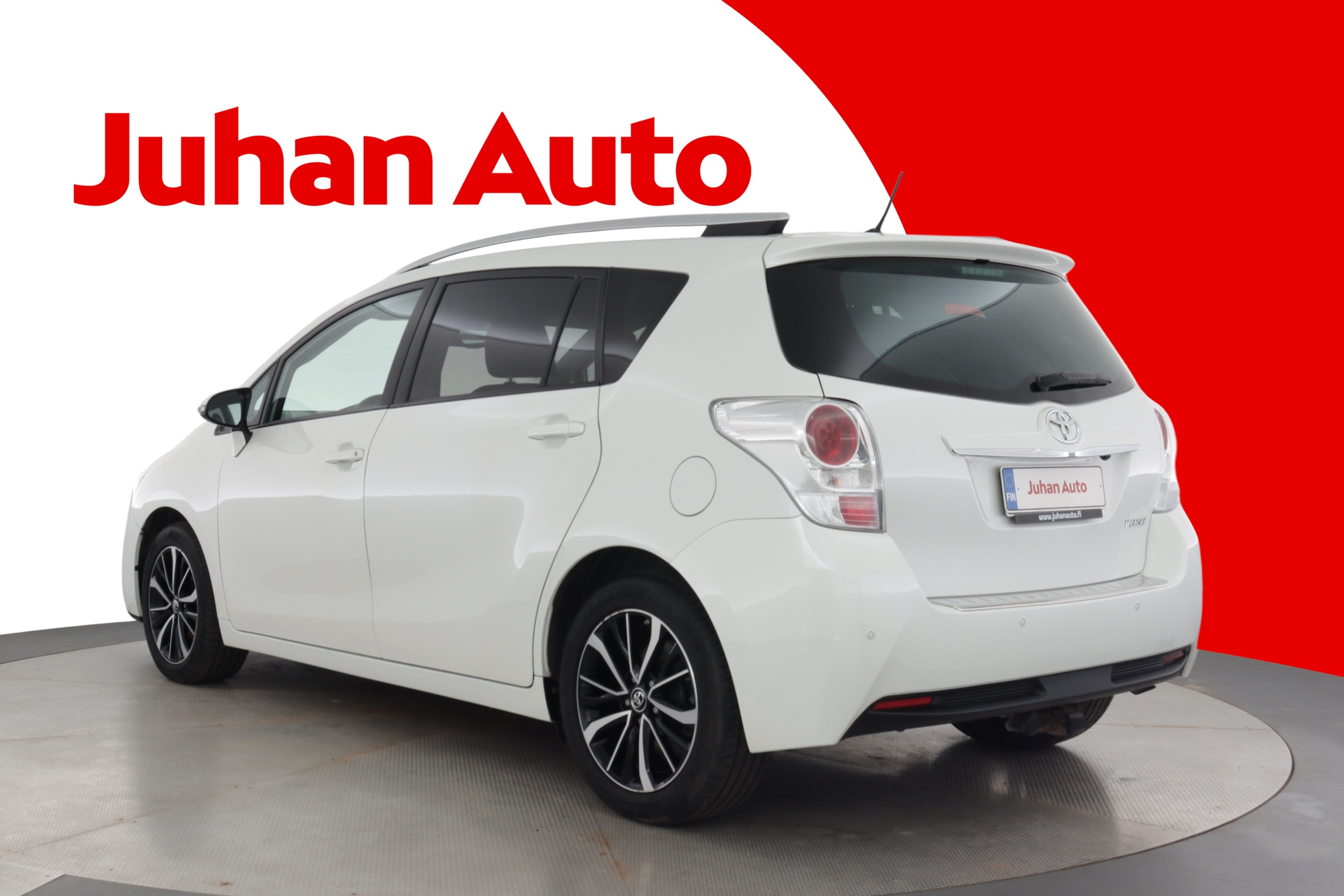 TOYOTA VERSO 2017