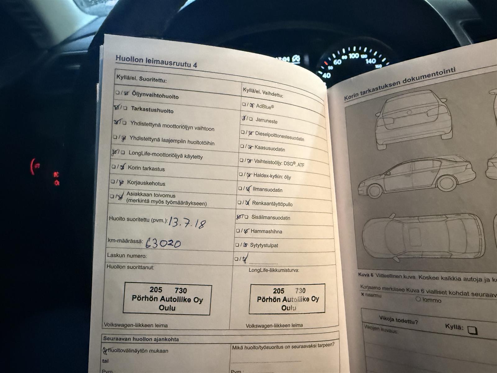 VOLKSWAGEN Passat 2013