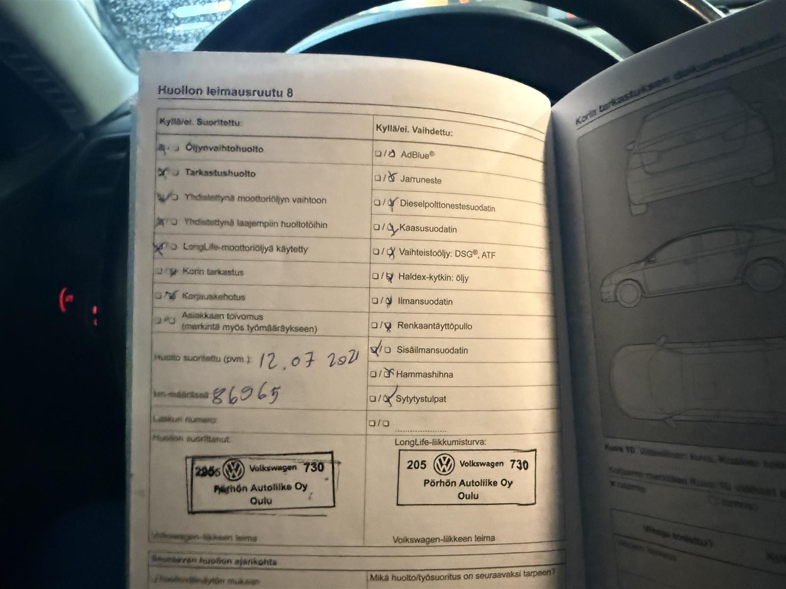 VOLKSWAGEN Passat 2013