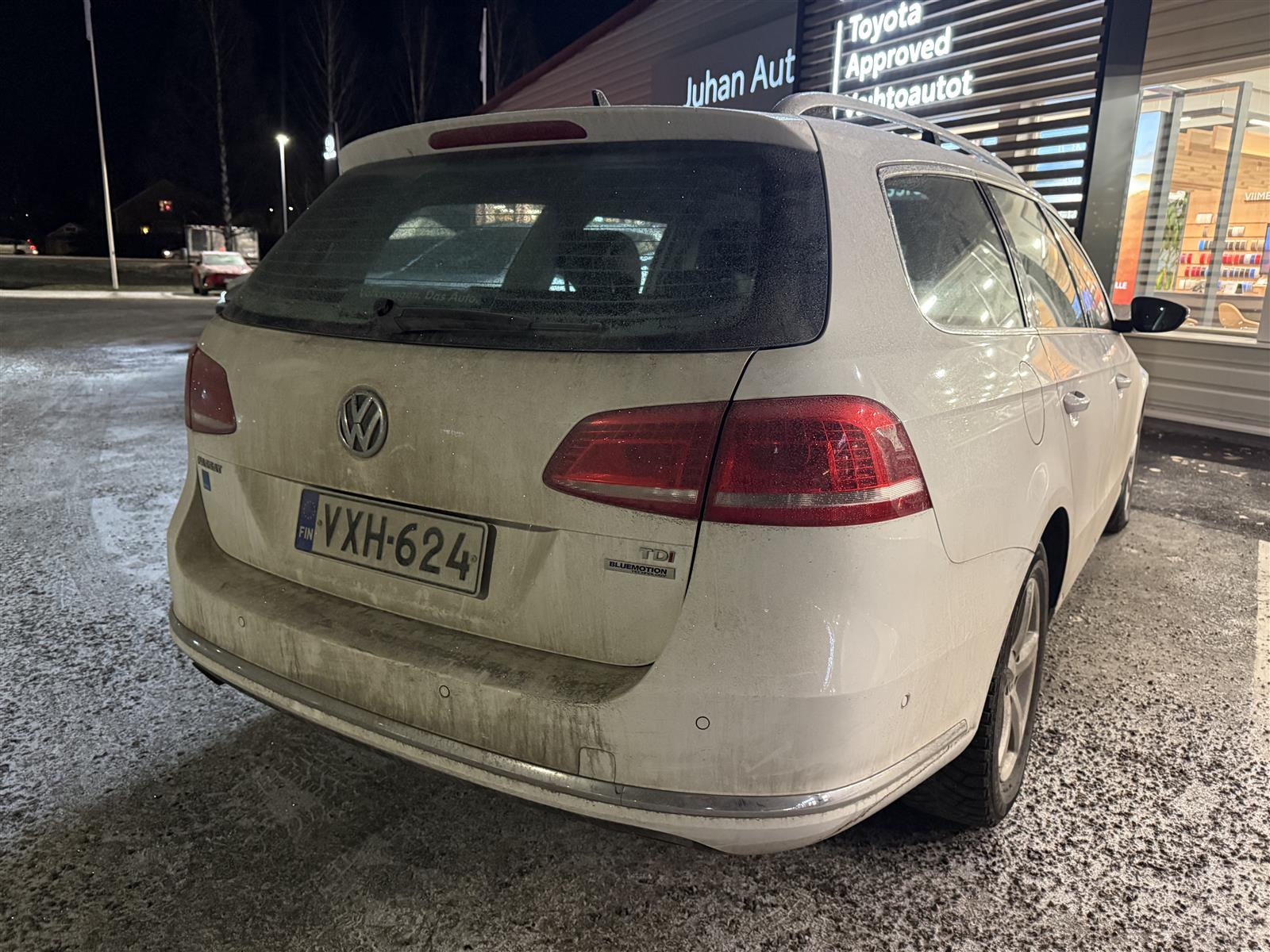 VOLKSWAGEN Passat 2013