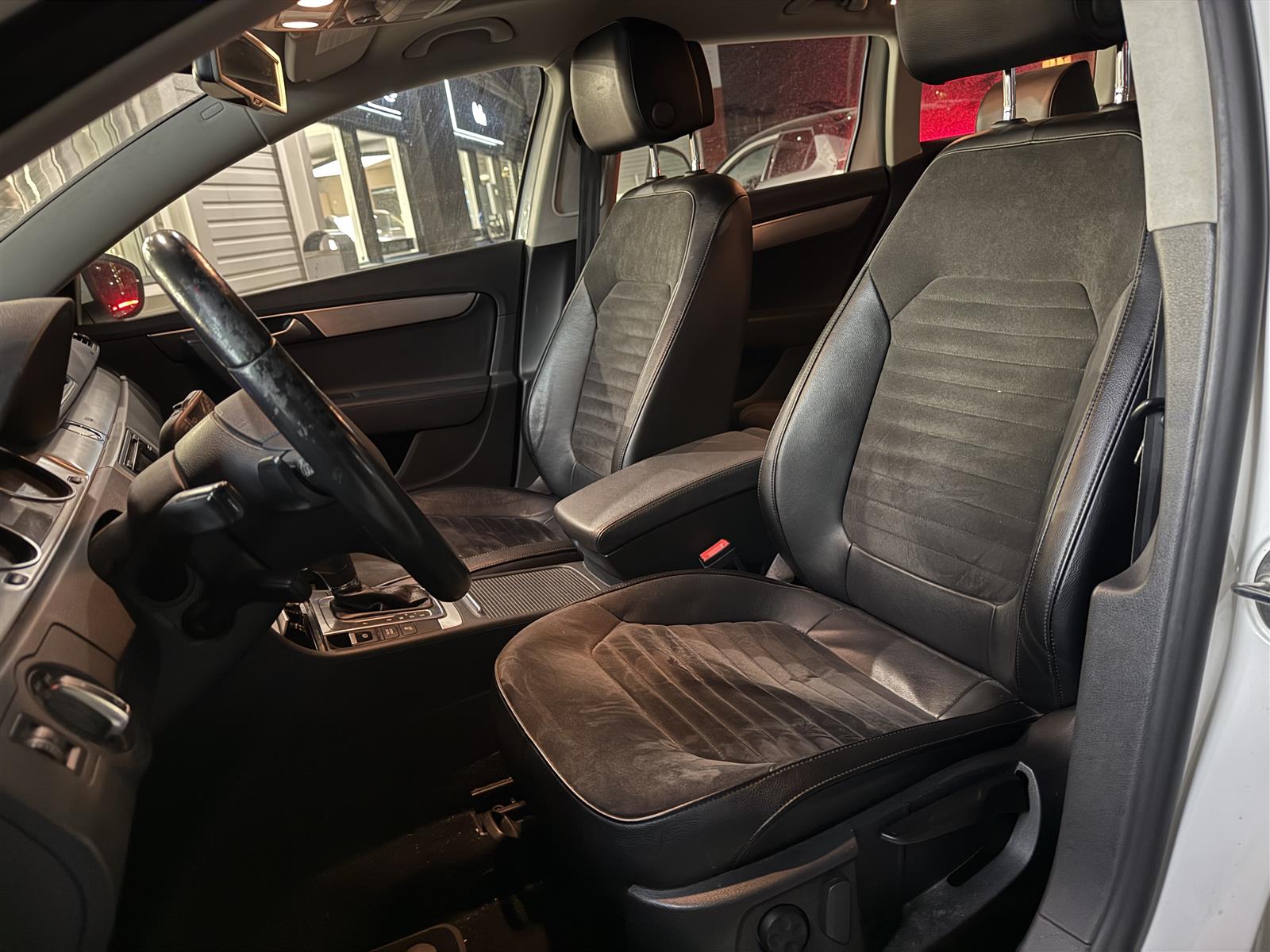 VOLKSWAGEN Passat 2013