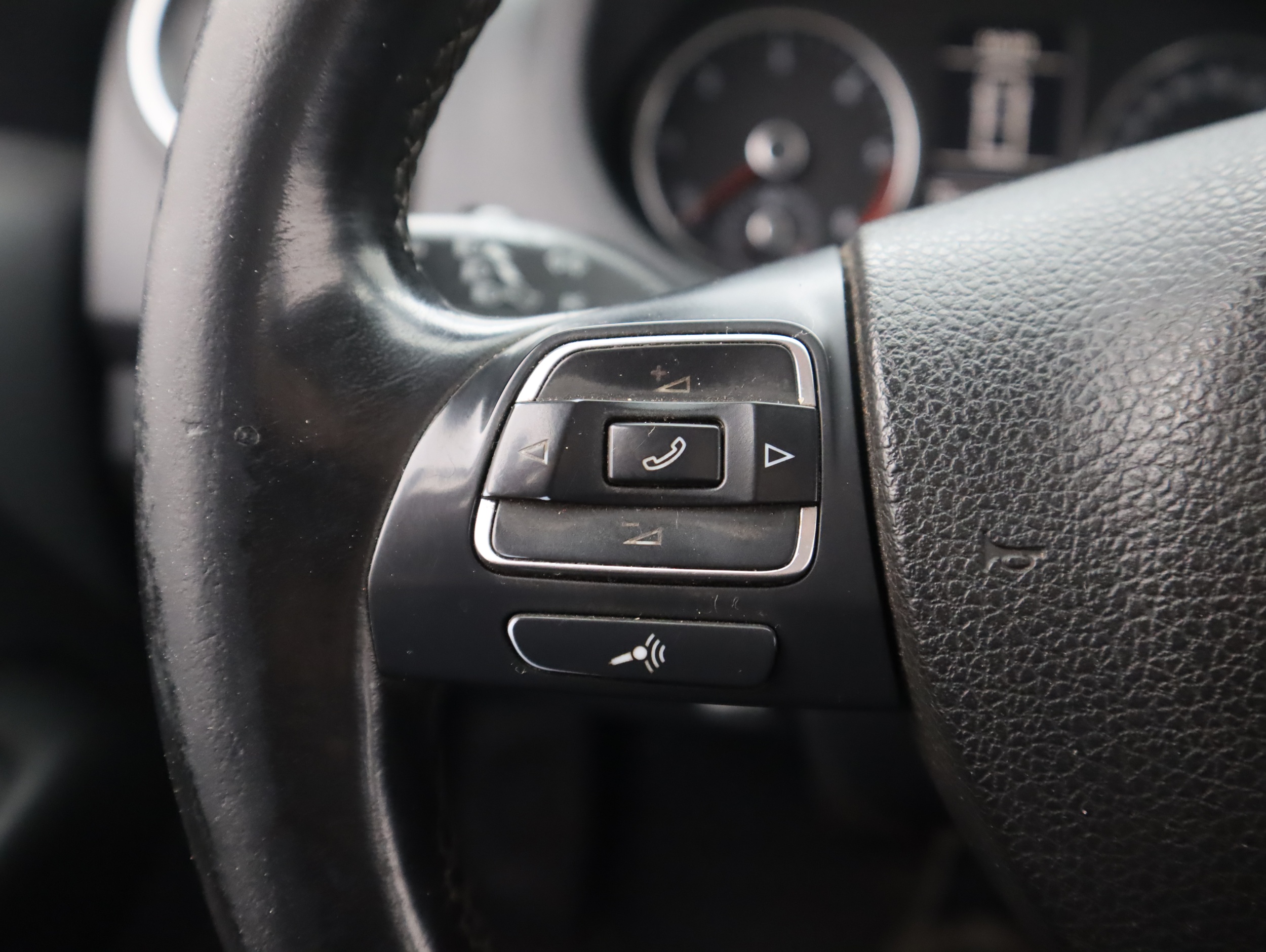 VOLKSWAGEN AMAROK 2015