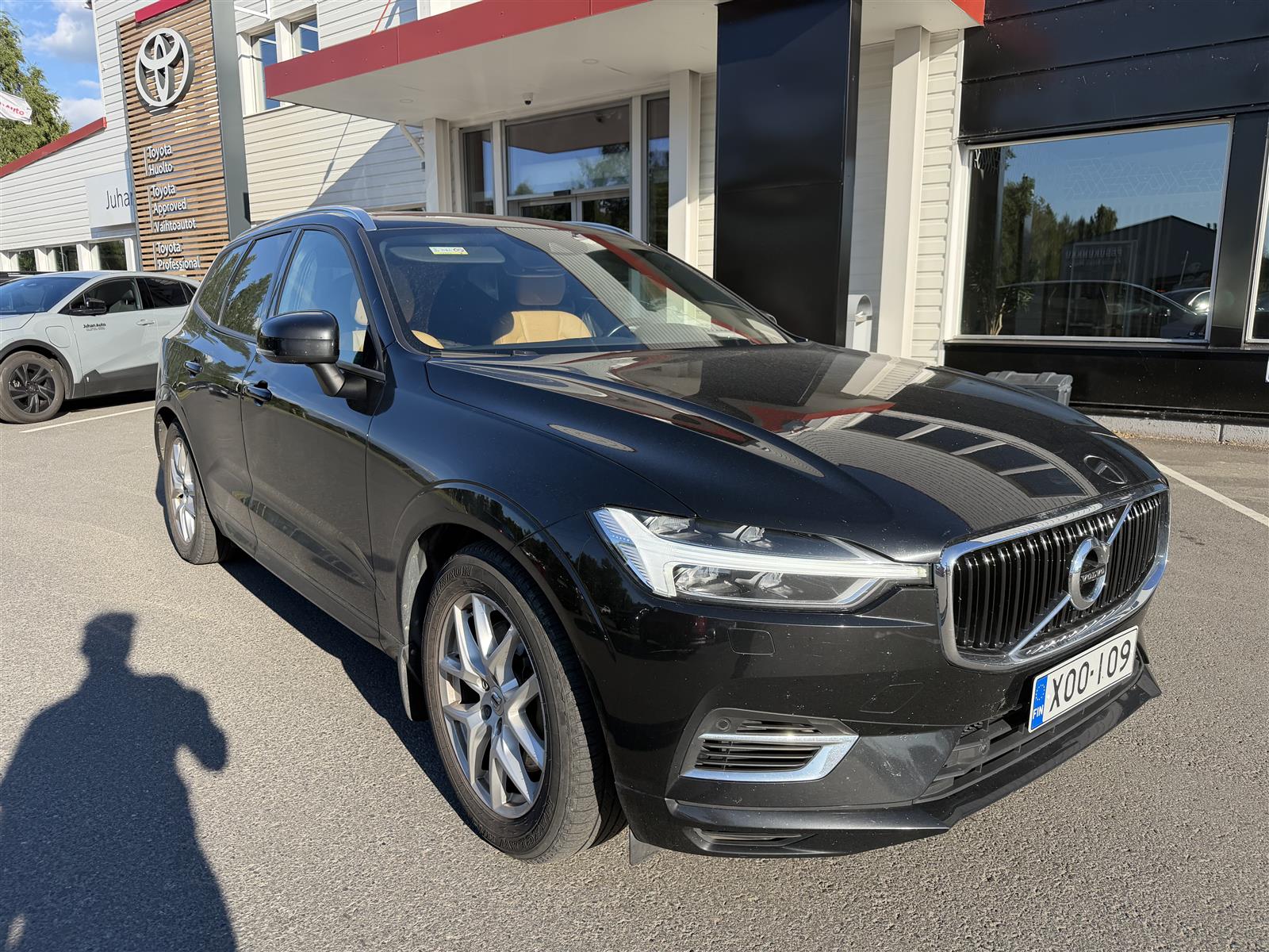 VOLVO XC60 2018