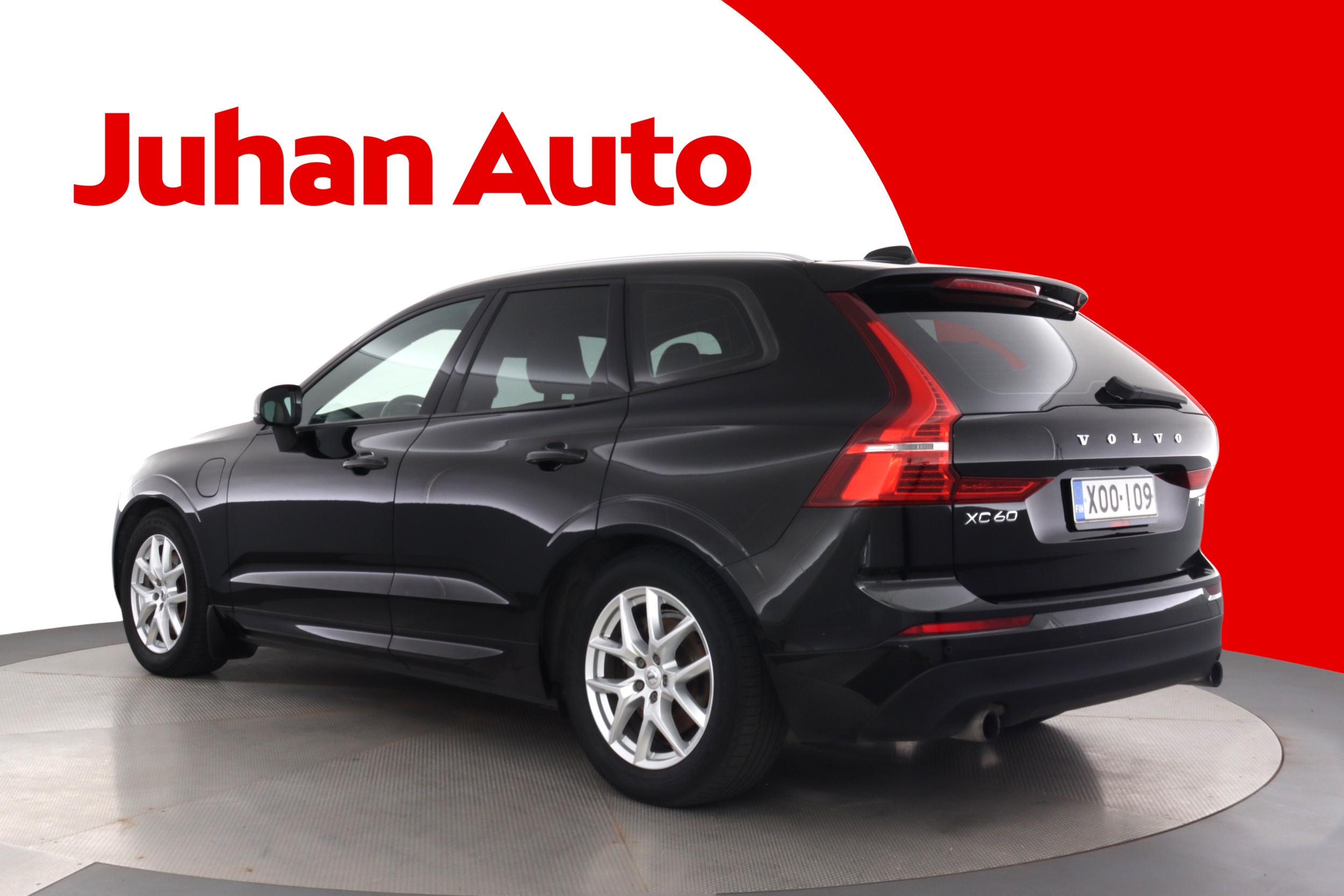 VOLVO XC60 2018
