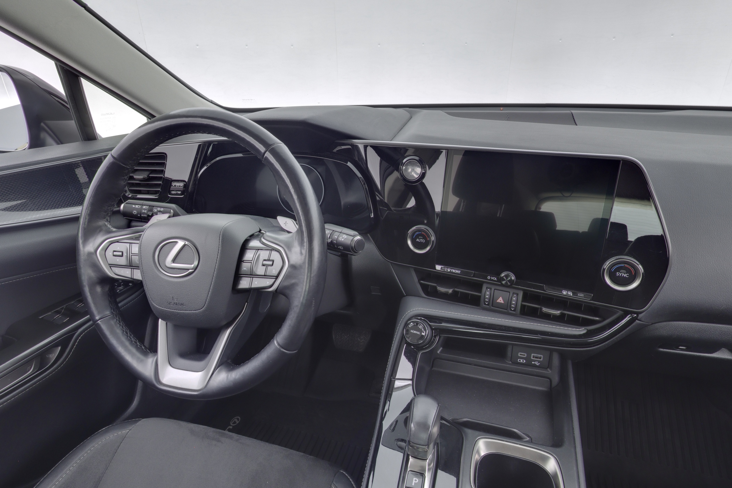 LEXUS NX 2023
