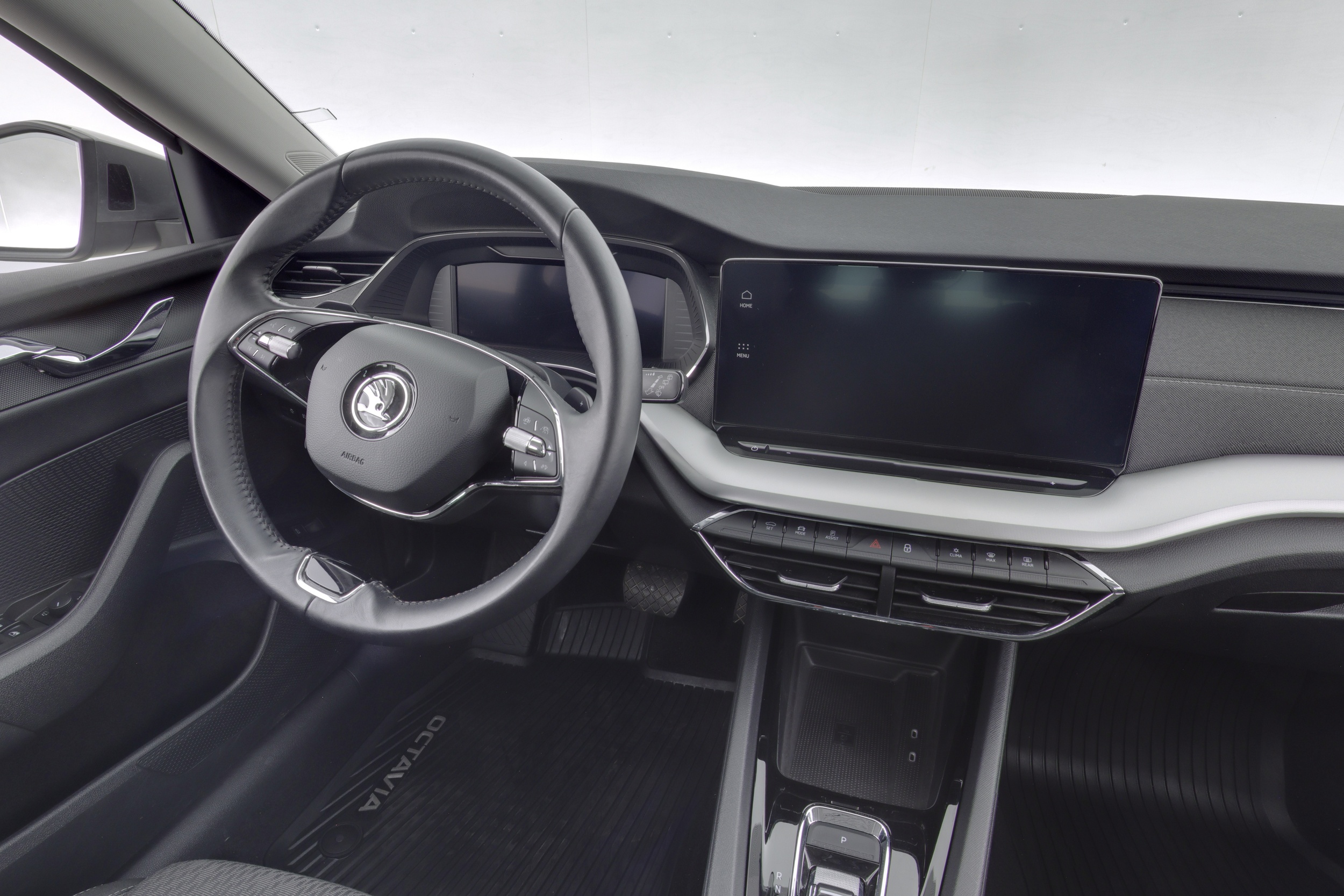 SKODA Octavia 2023