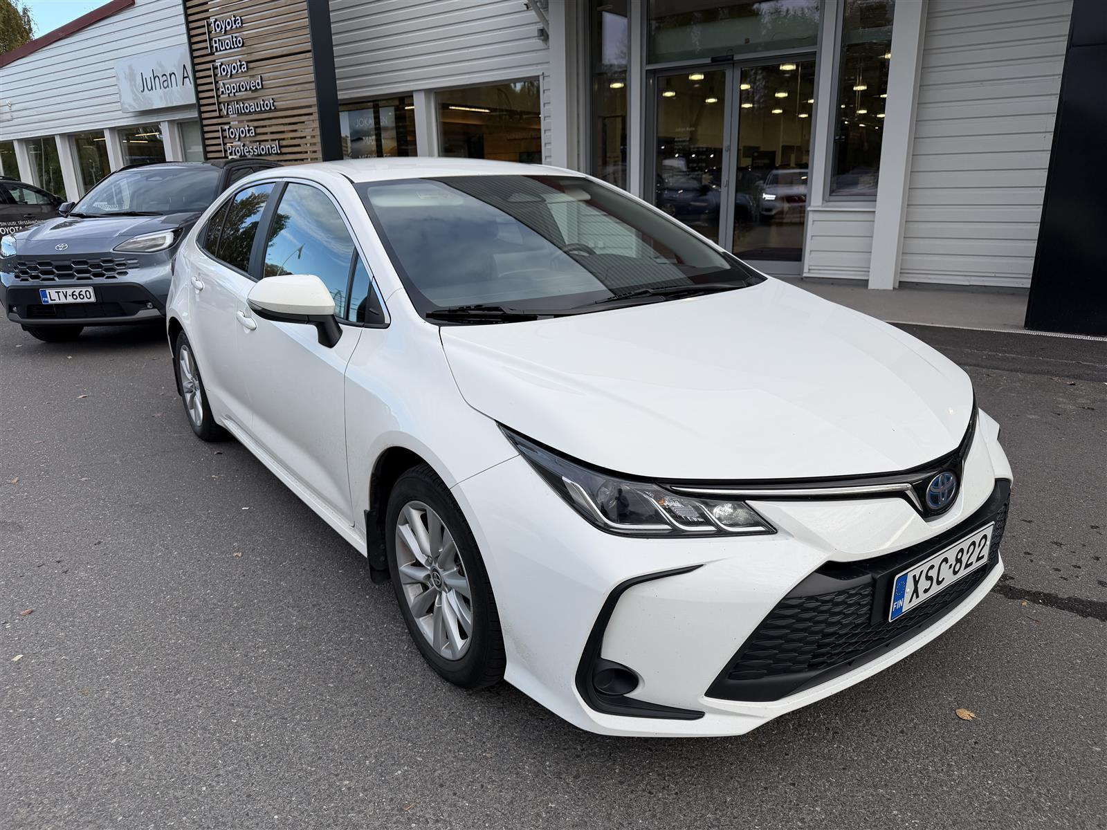 TOYOTA Corolla 2023