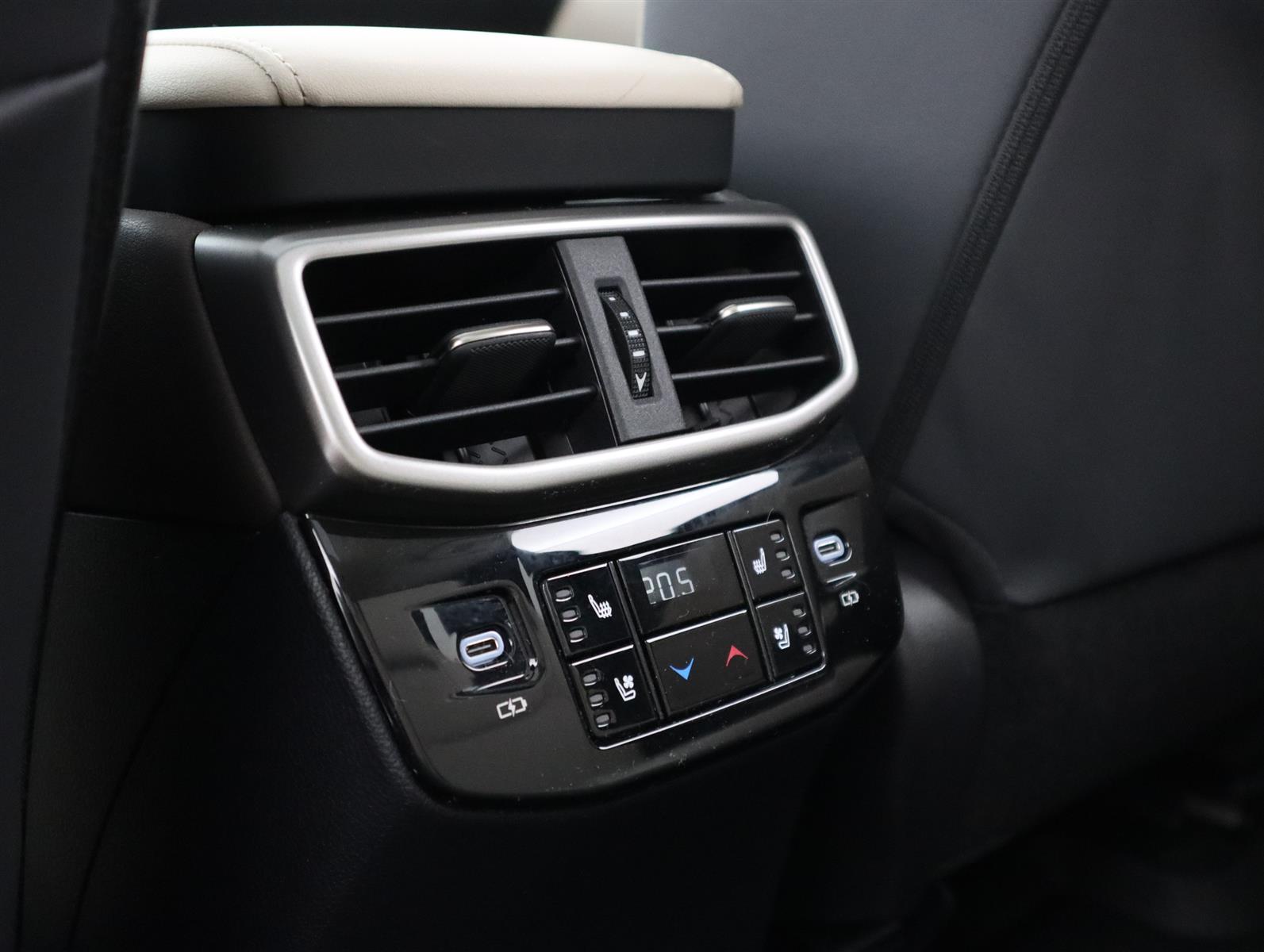 Lexus RX 2025