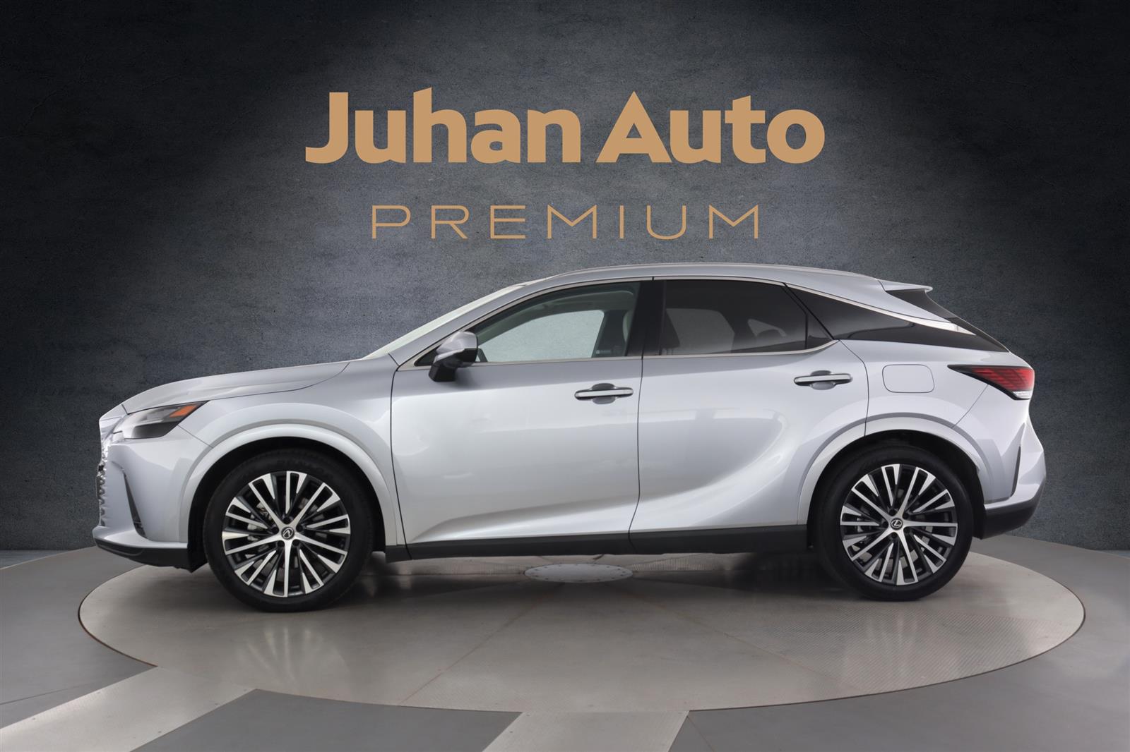 Lexus RX 2025