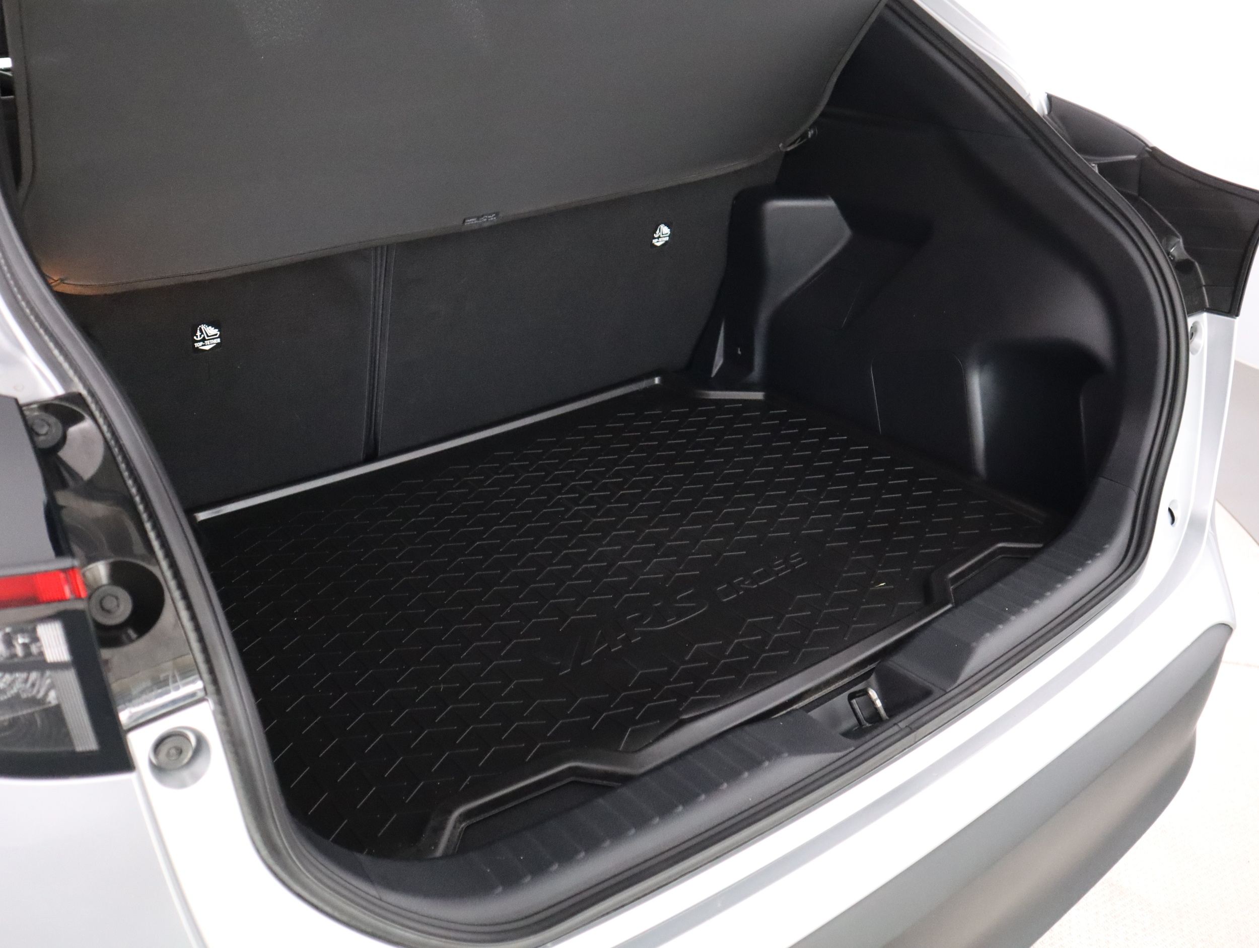 TOYOTA Yaris Cross 2025