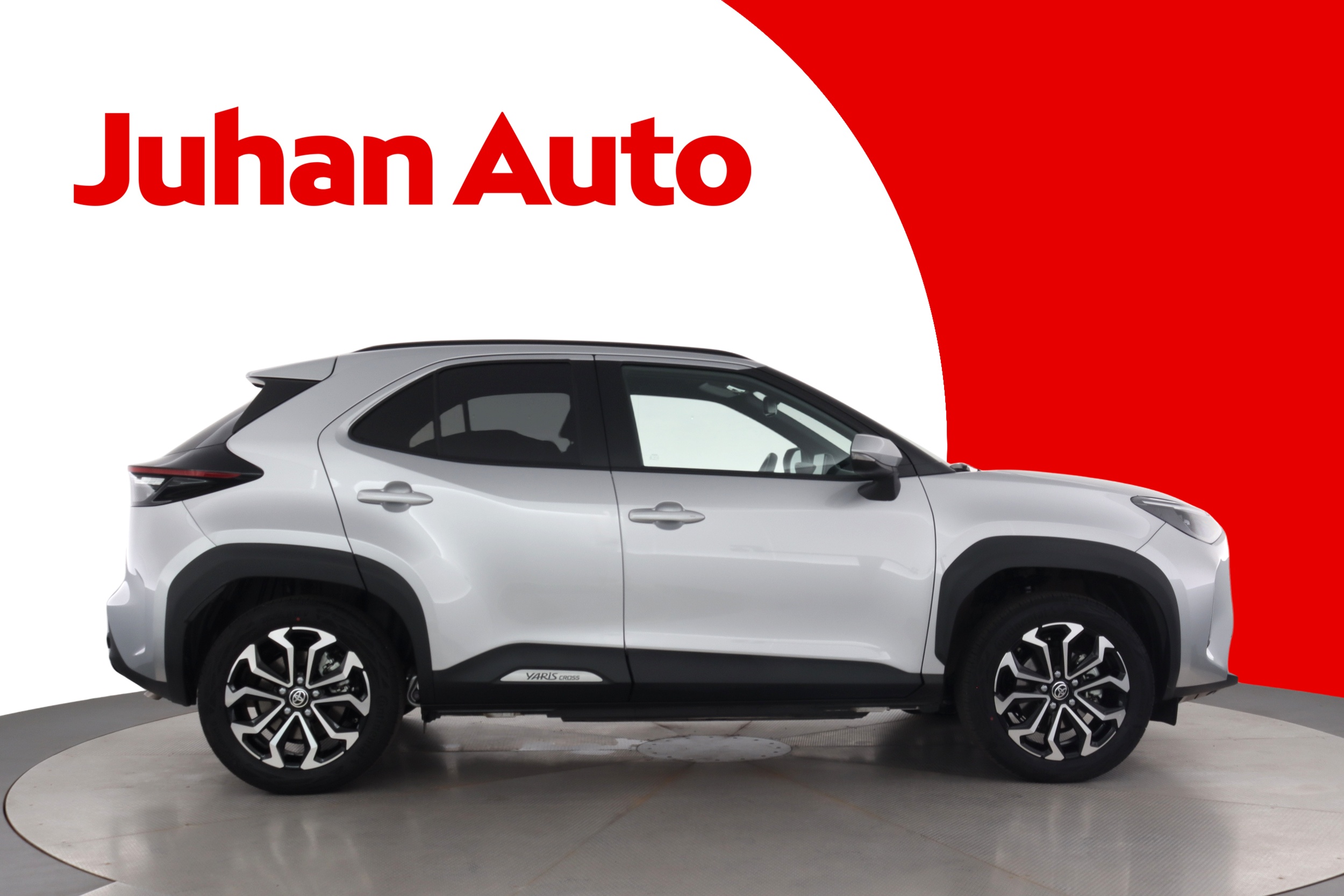 TOYOTA Yaris Cross 2025