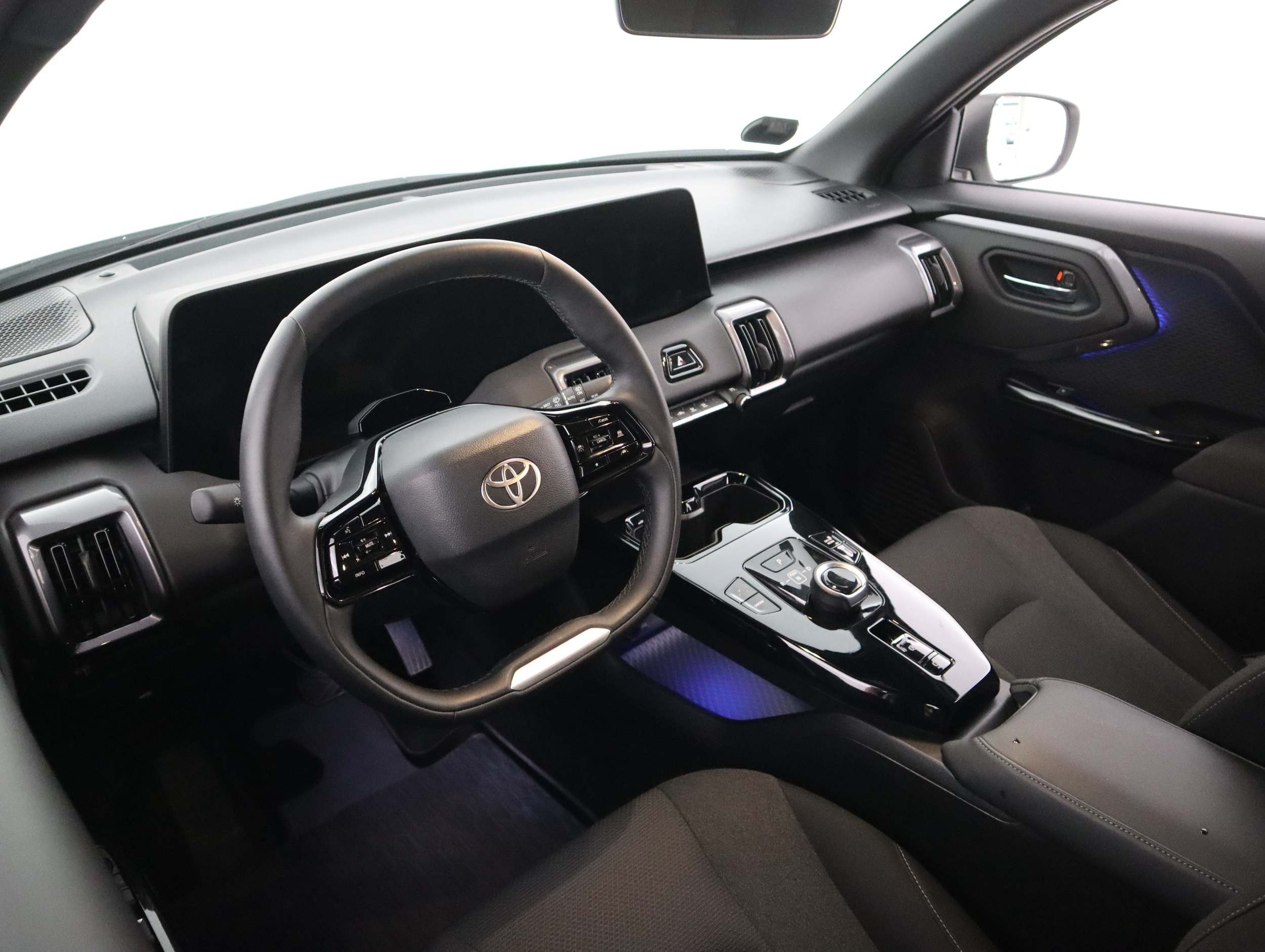 TOYOTA Urban Cruiser 2026