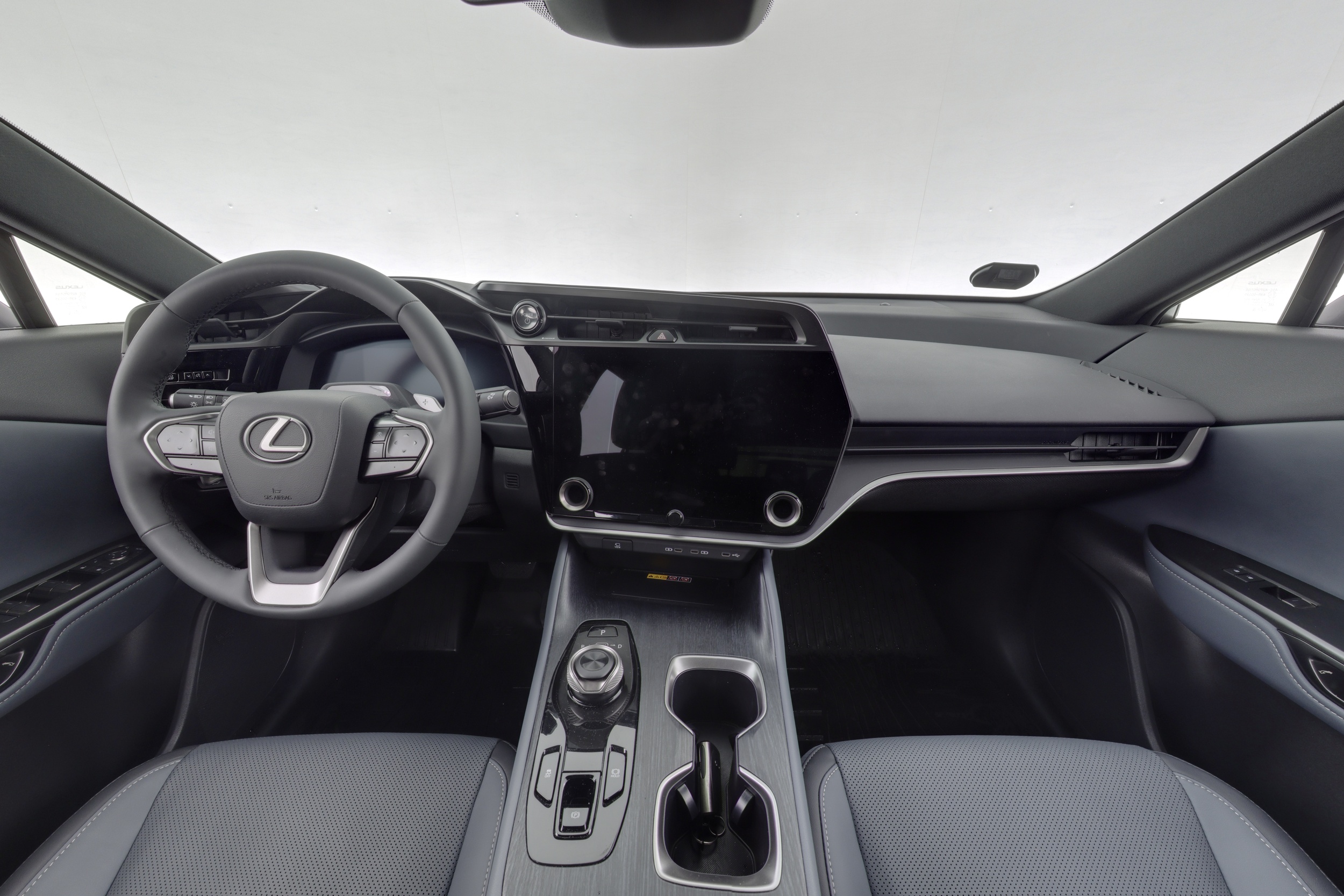 LEXUS RZ 2026