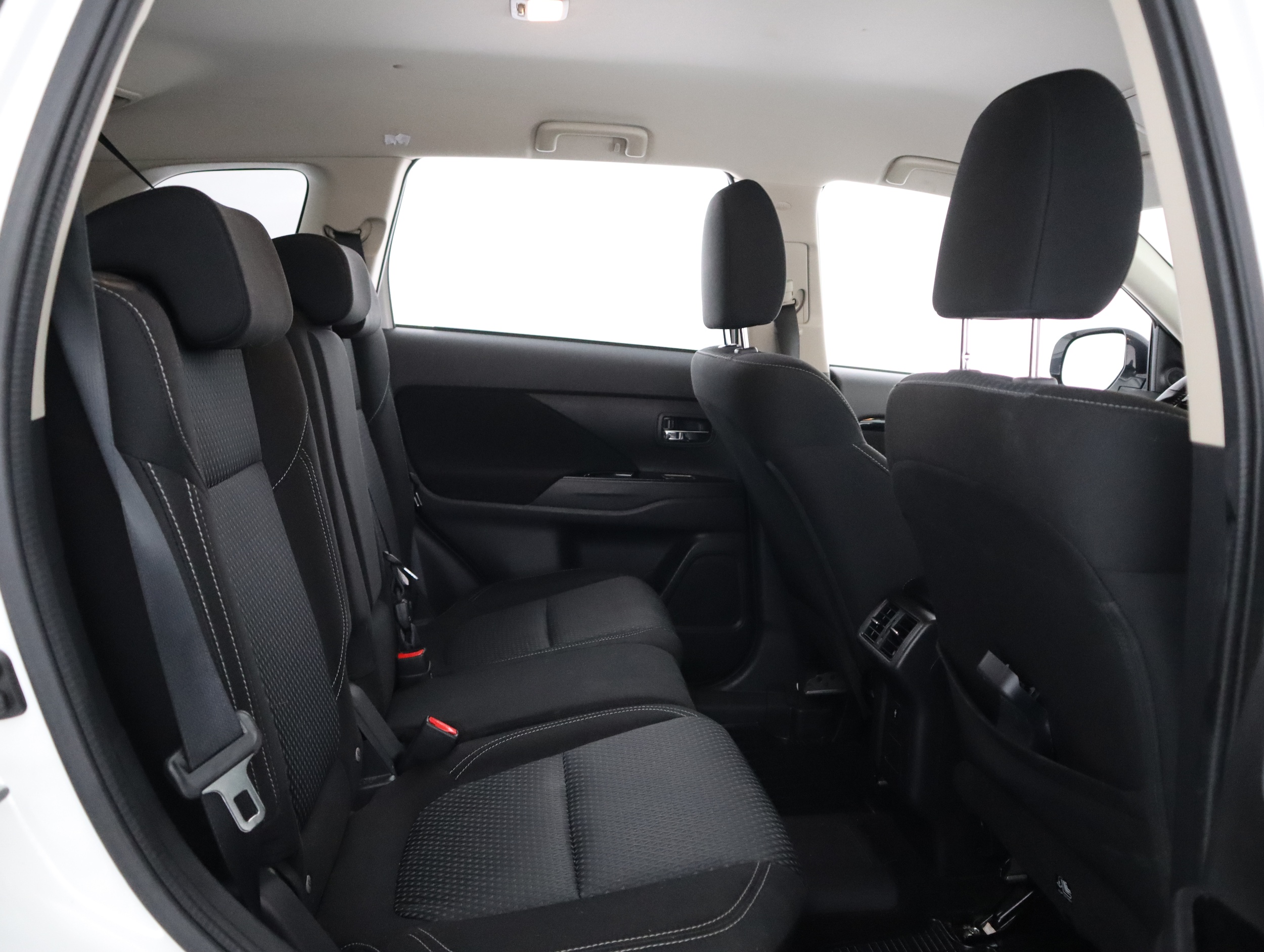 MITSUBISHI OUTLANDER PHEV 2021