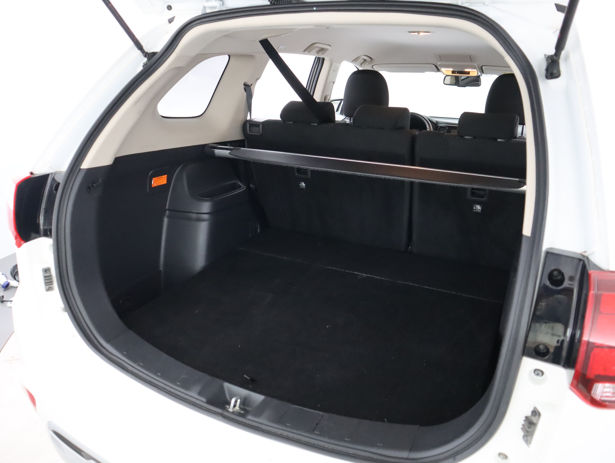 MITSUBISHI OUTLANDER PHEV 2021