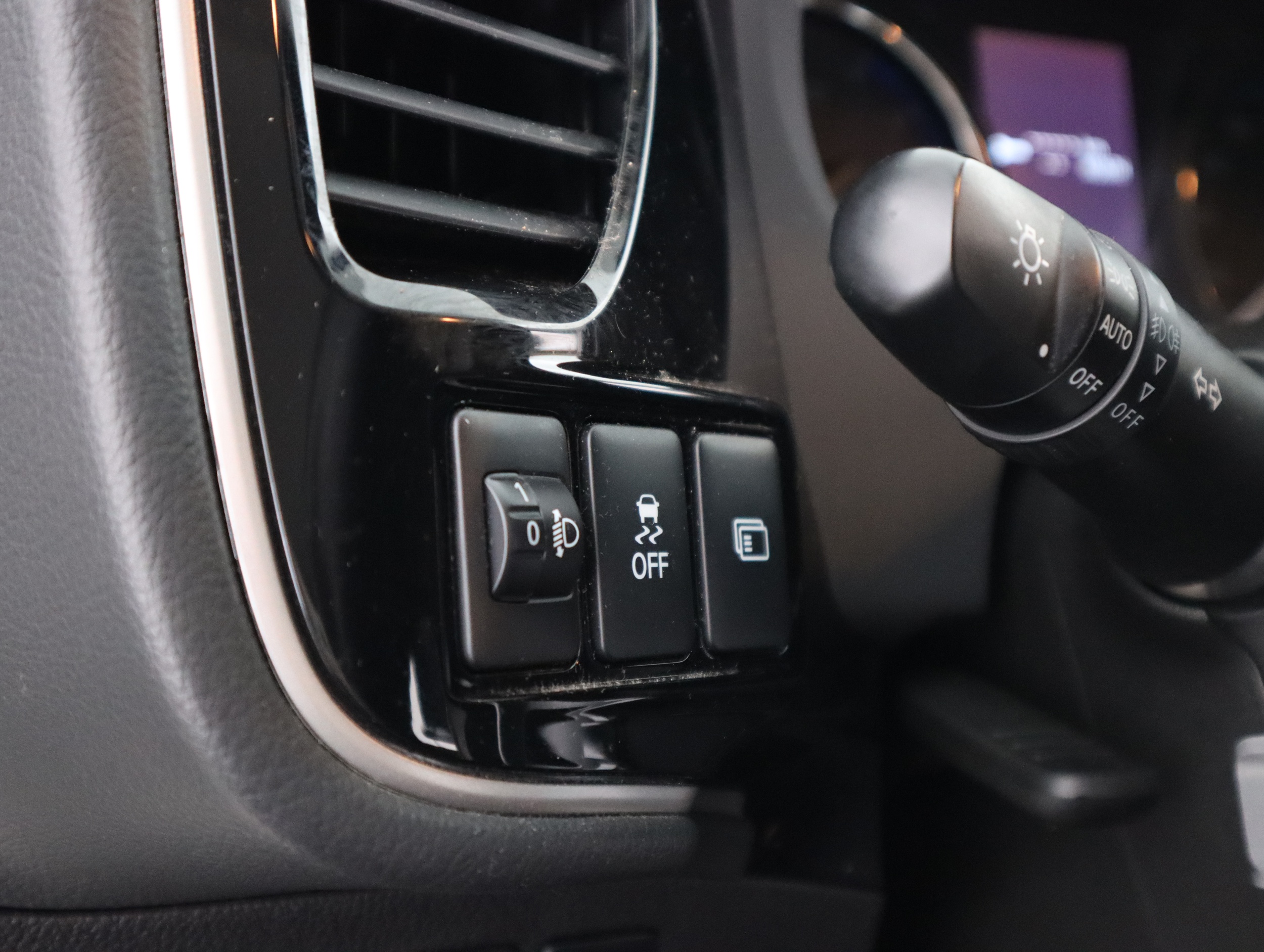MITSUBISHI OUTLANDER PHEV 2021