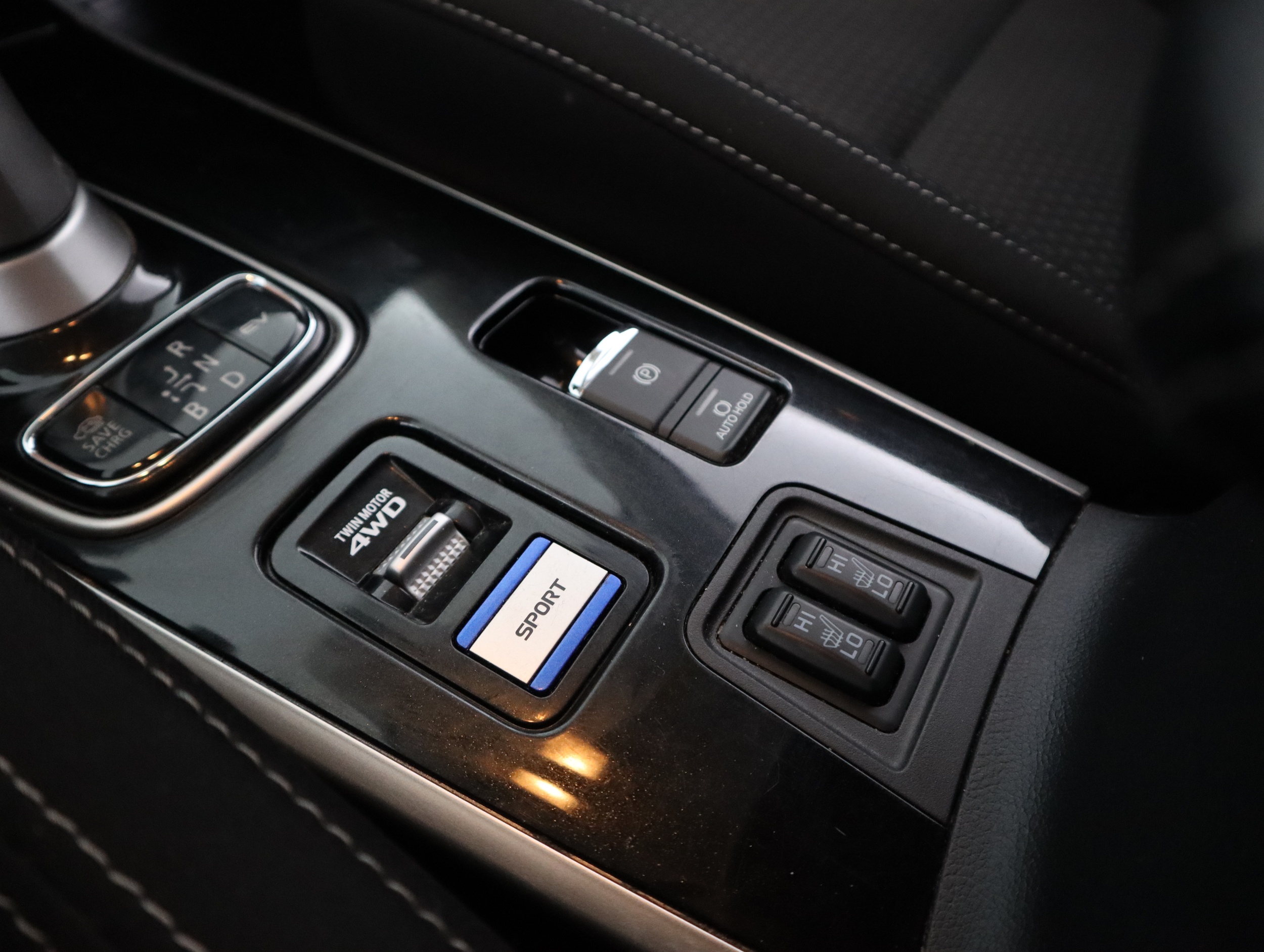 MITSUBISHI OUTLANDER PHEV 2021