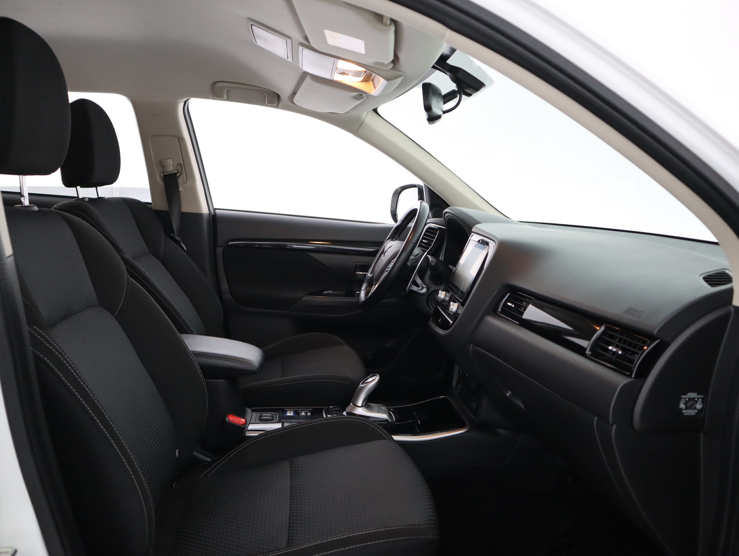 MITSUBISHI OUTLANDER PHEV 2021
