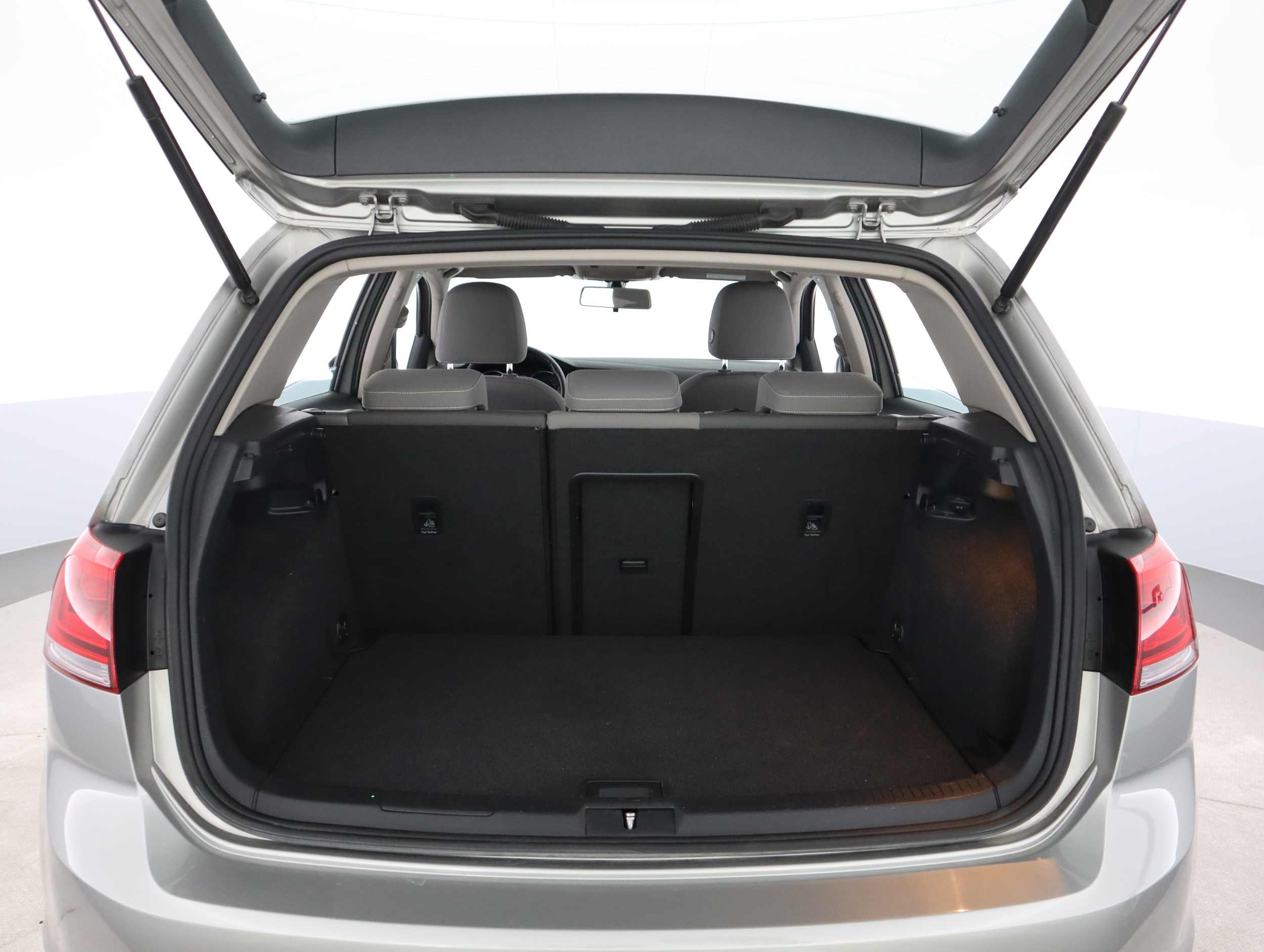 VOLKSWAGEN GOLF 2013