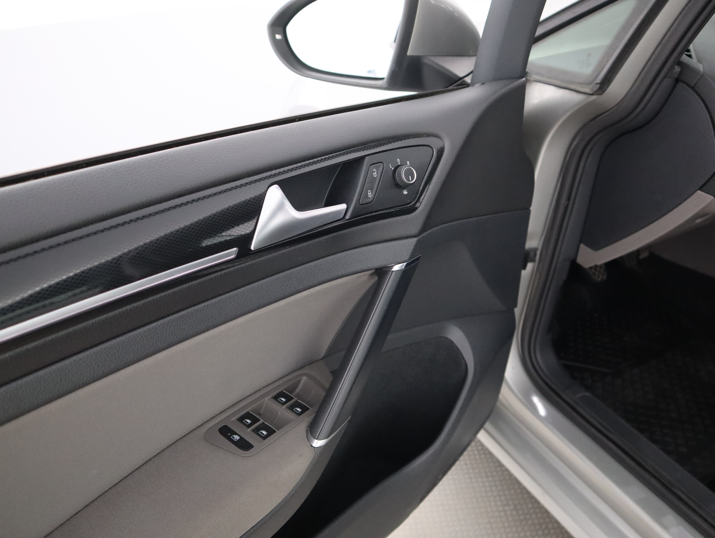 VOLKSWAGEN GOLF 2013