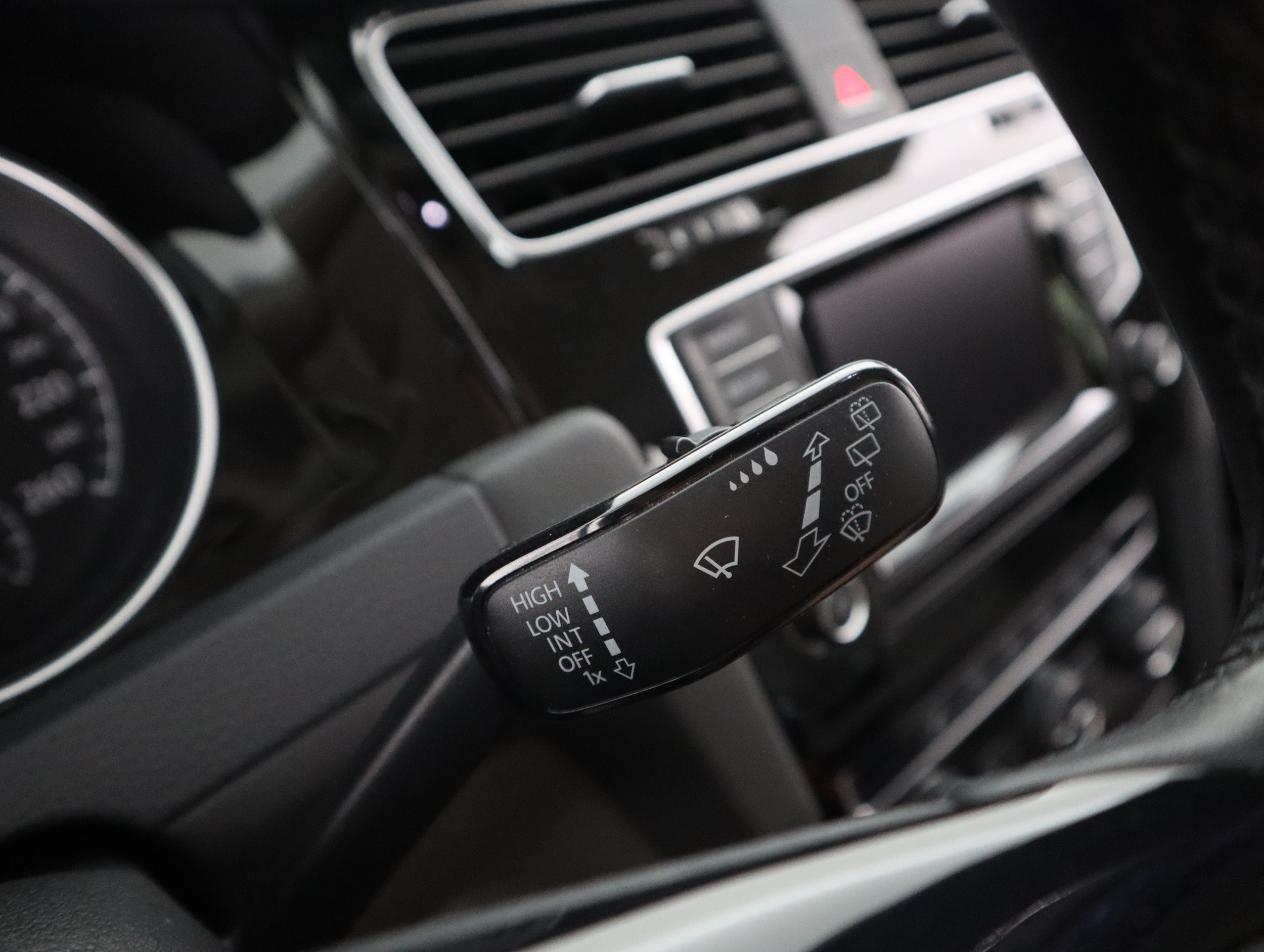 VOLKSWAGEN GOLF 2013