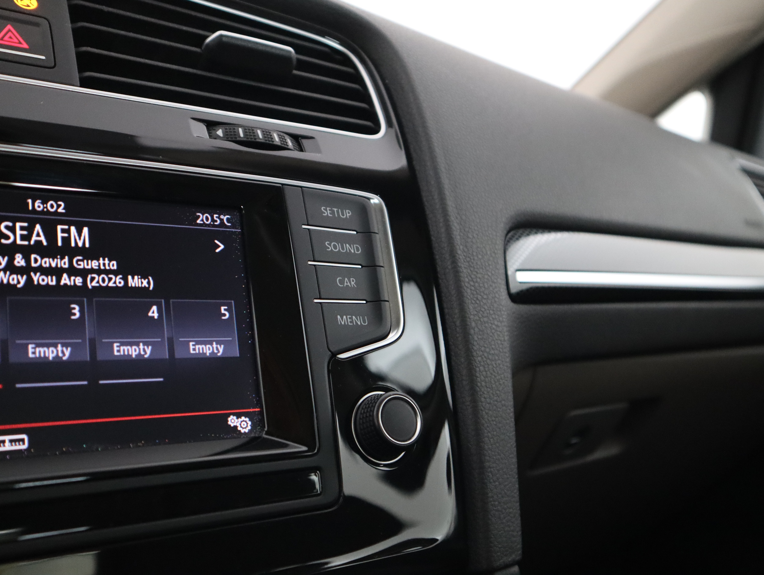 VOLKSWAGEN GOLF 2013