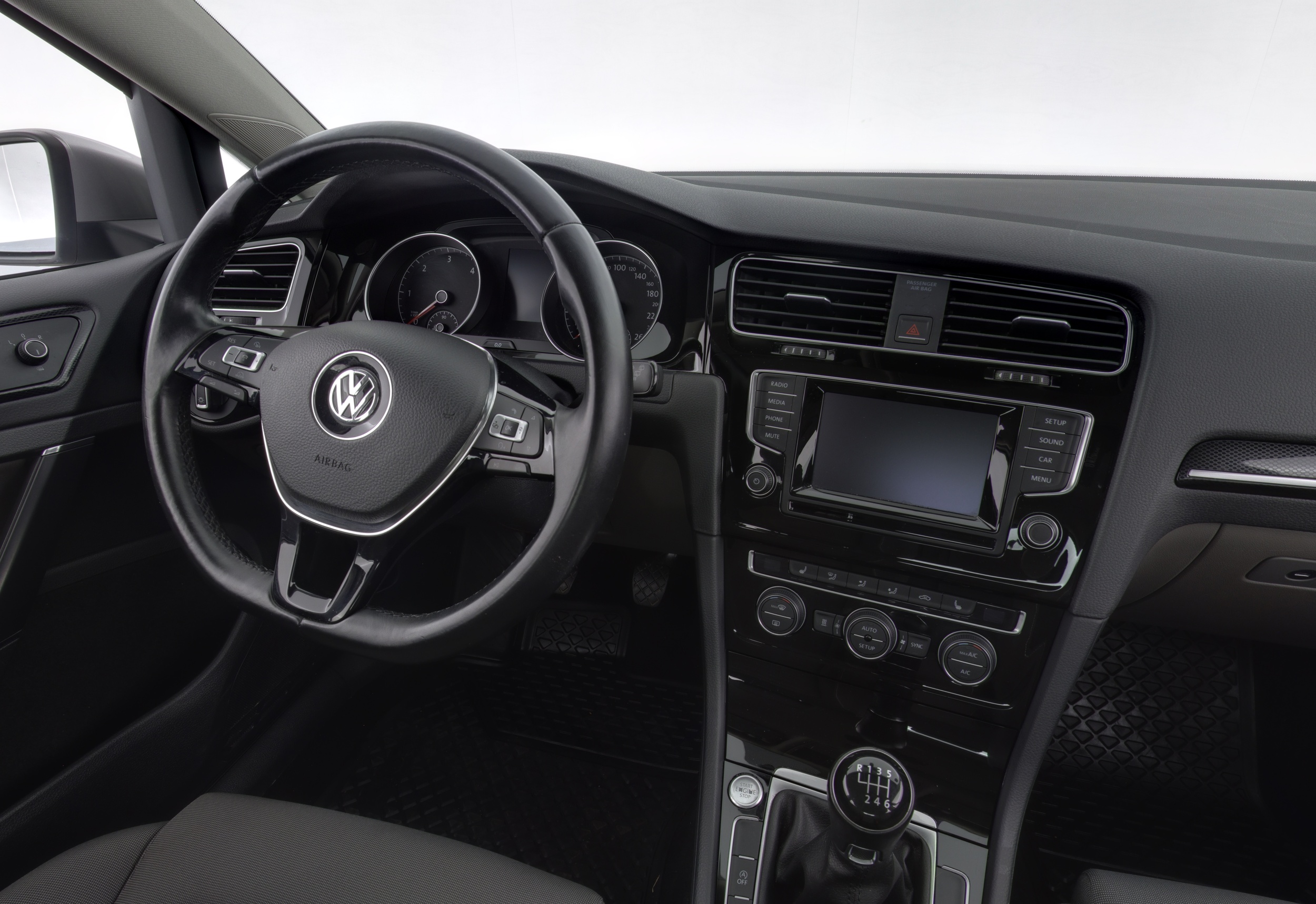 VOLKSWAGEN GOLF 2013
