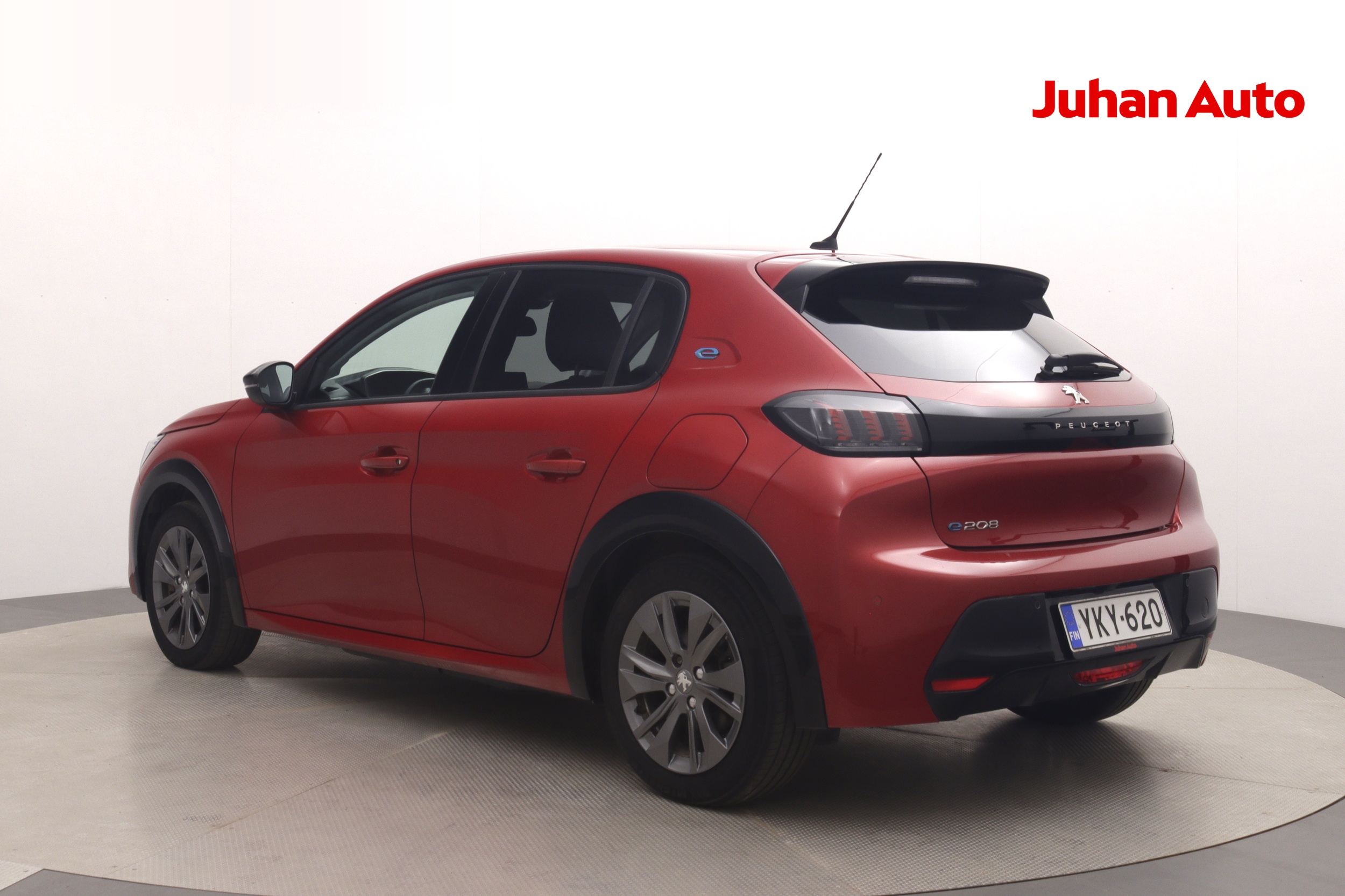 PEUGEOT e-208 2022