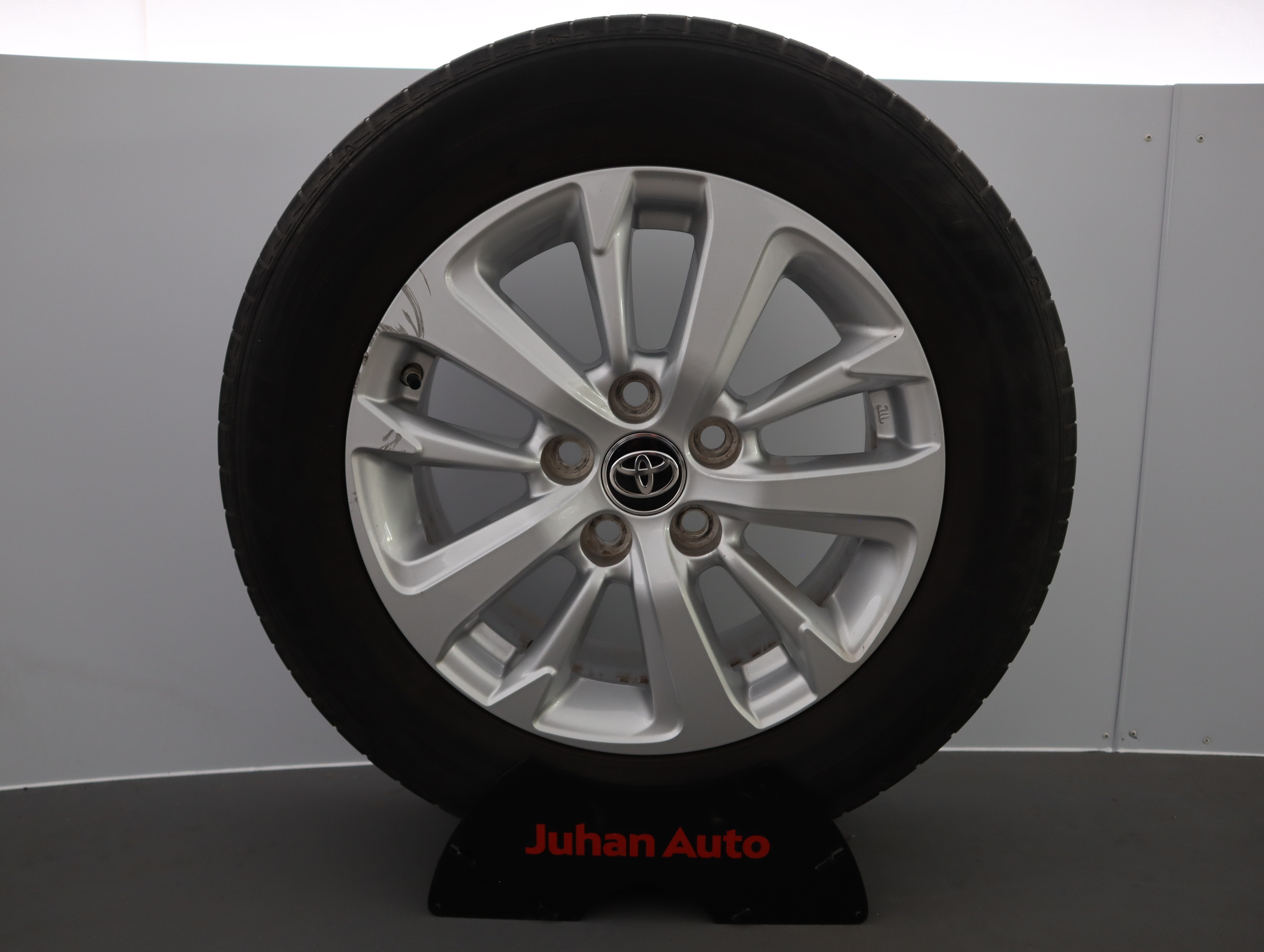 TOYOTA Yaris Cross 2022