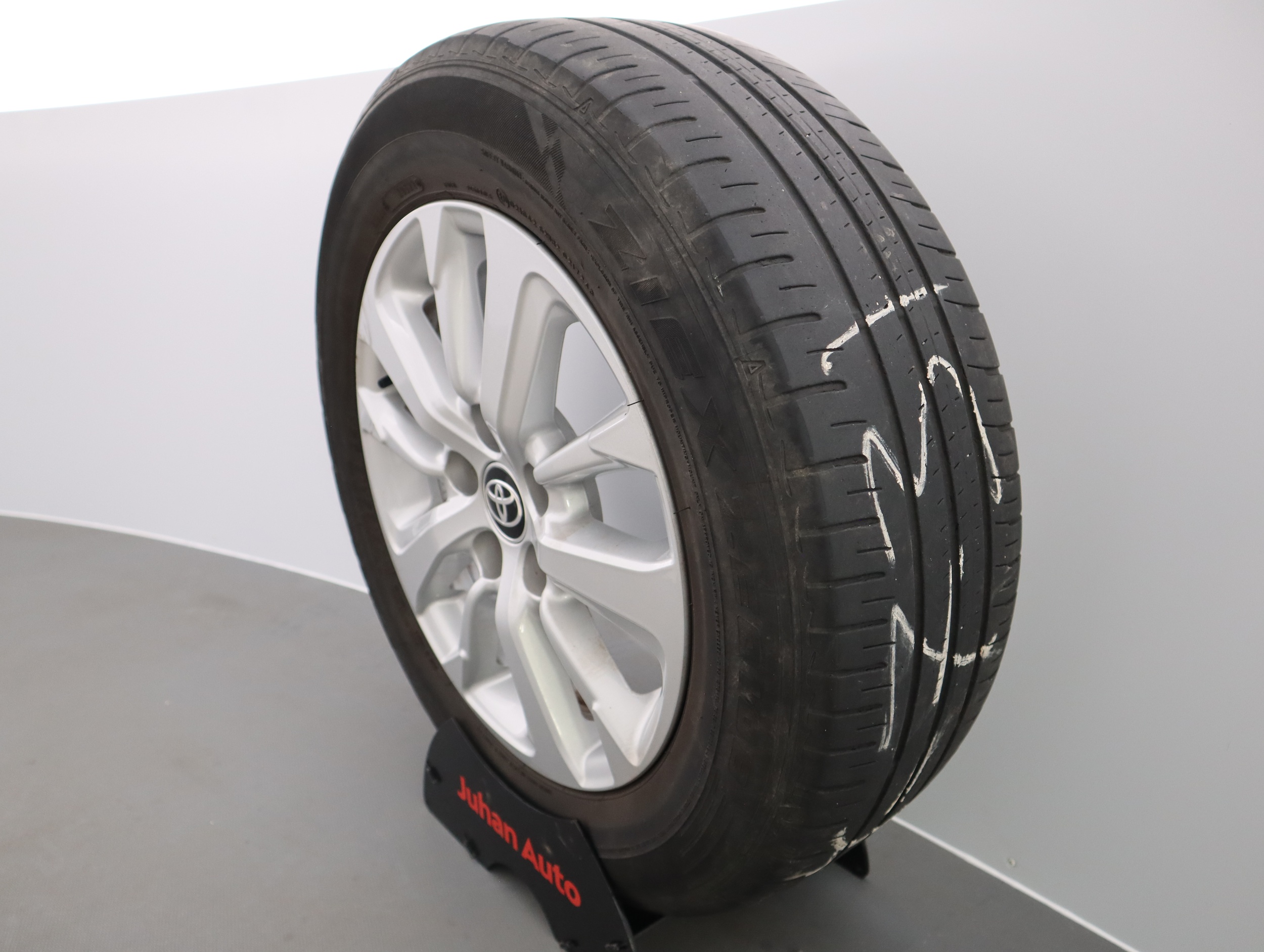 TOYOTA Yaris Cross 2022