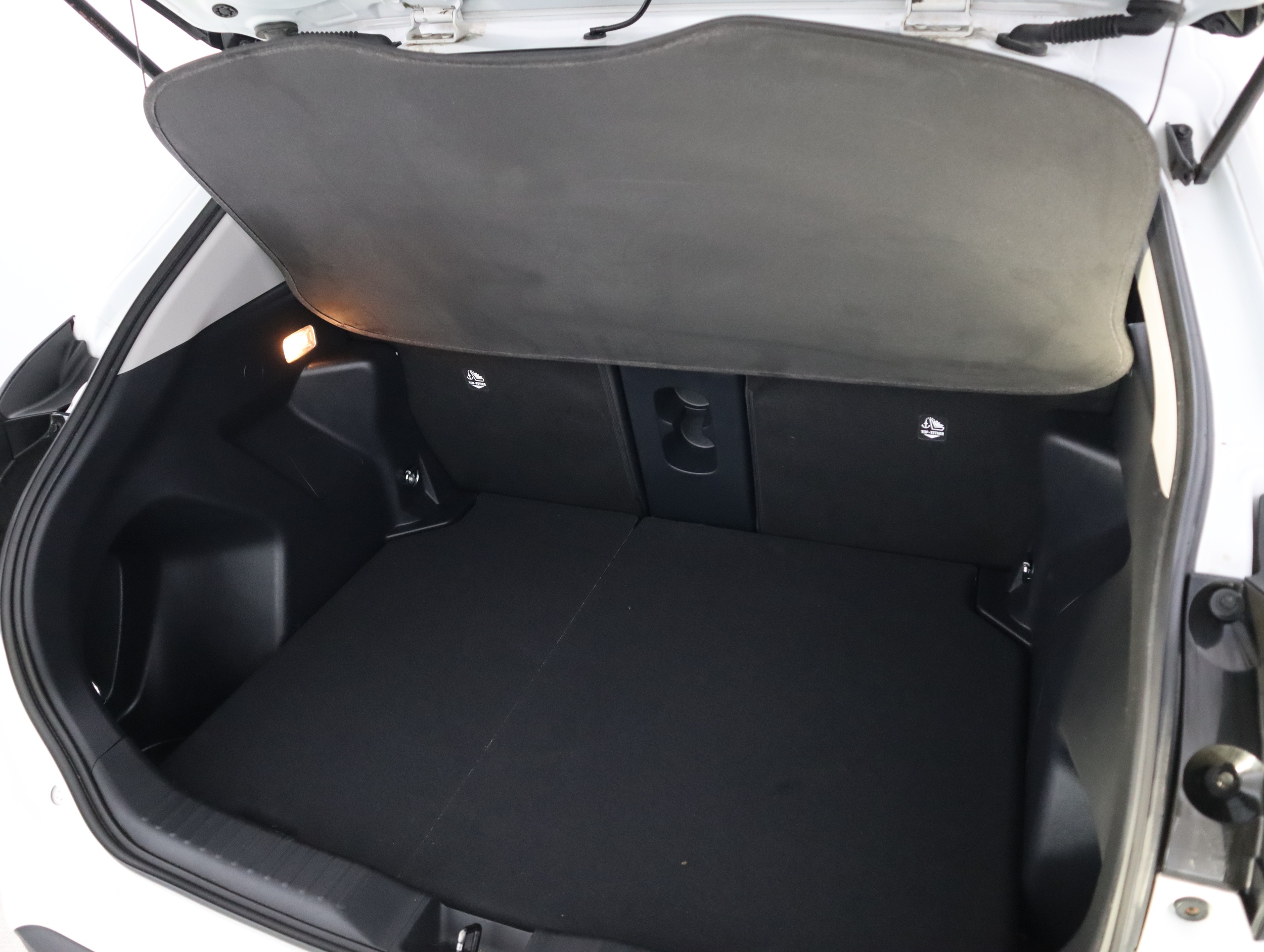 TOYOTA Yaris Cross 2022