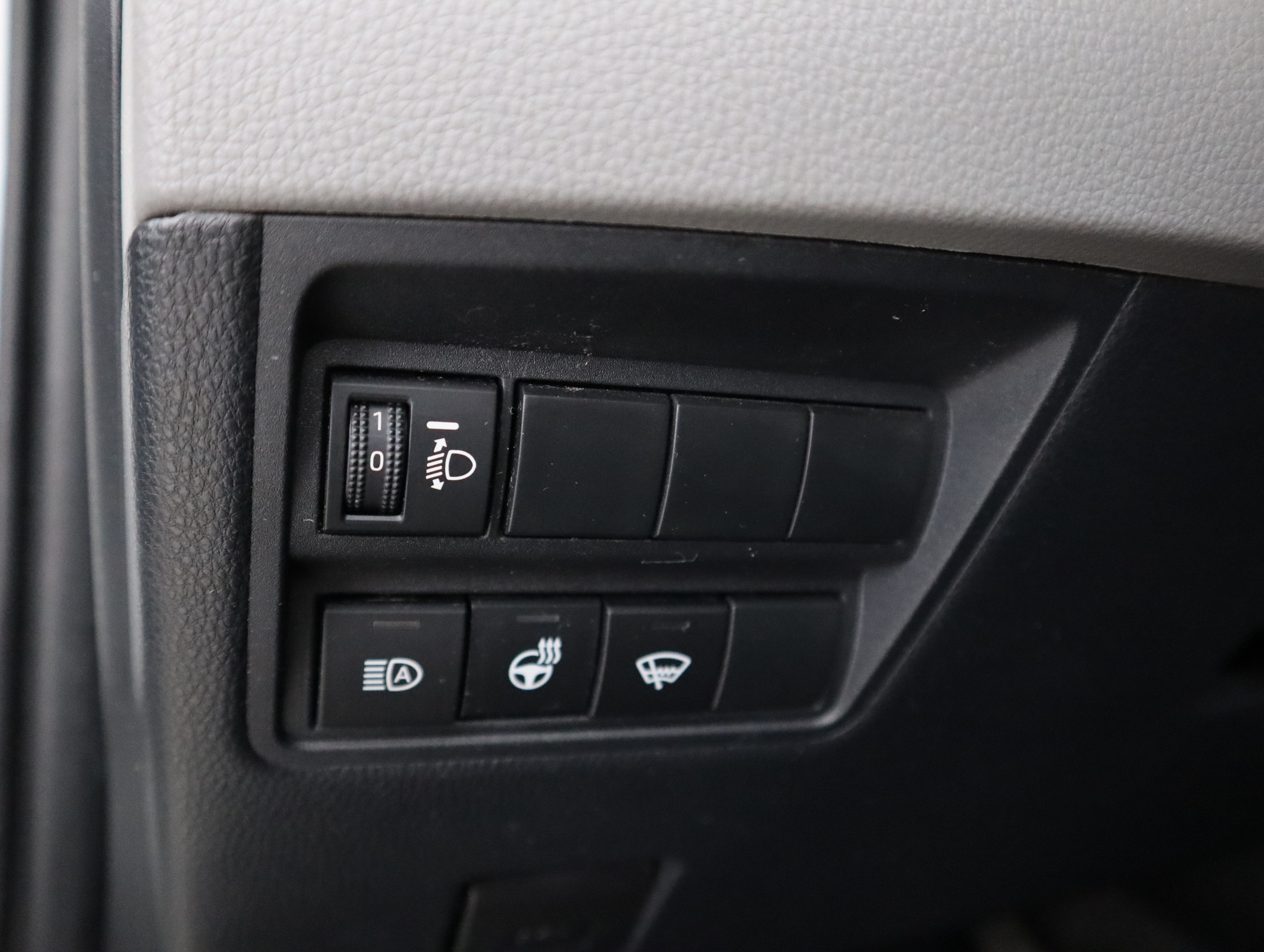 TOYOTA Yaris Cross 2022