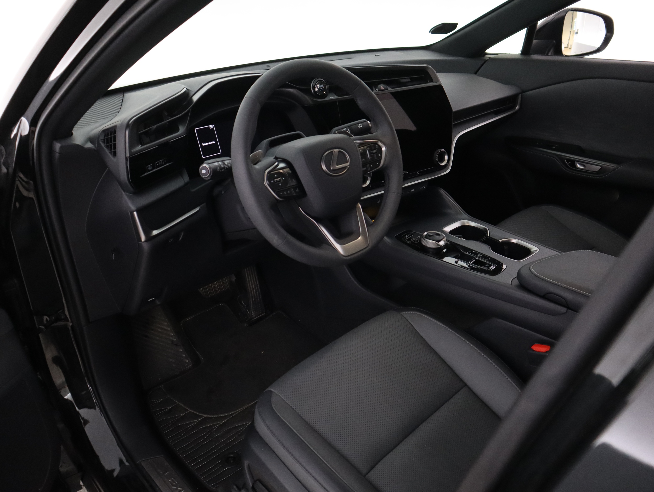 LEXUS RZ 2026
