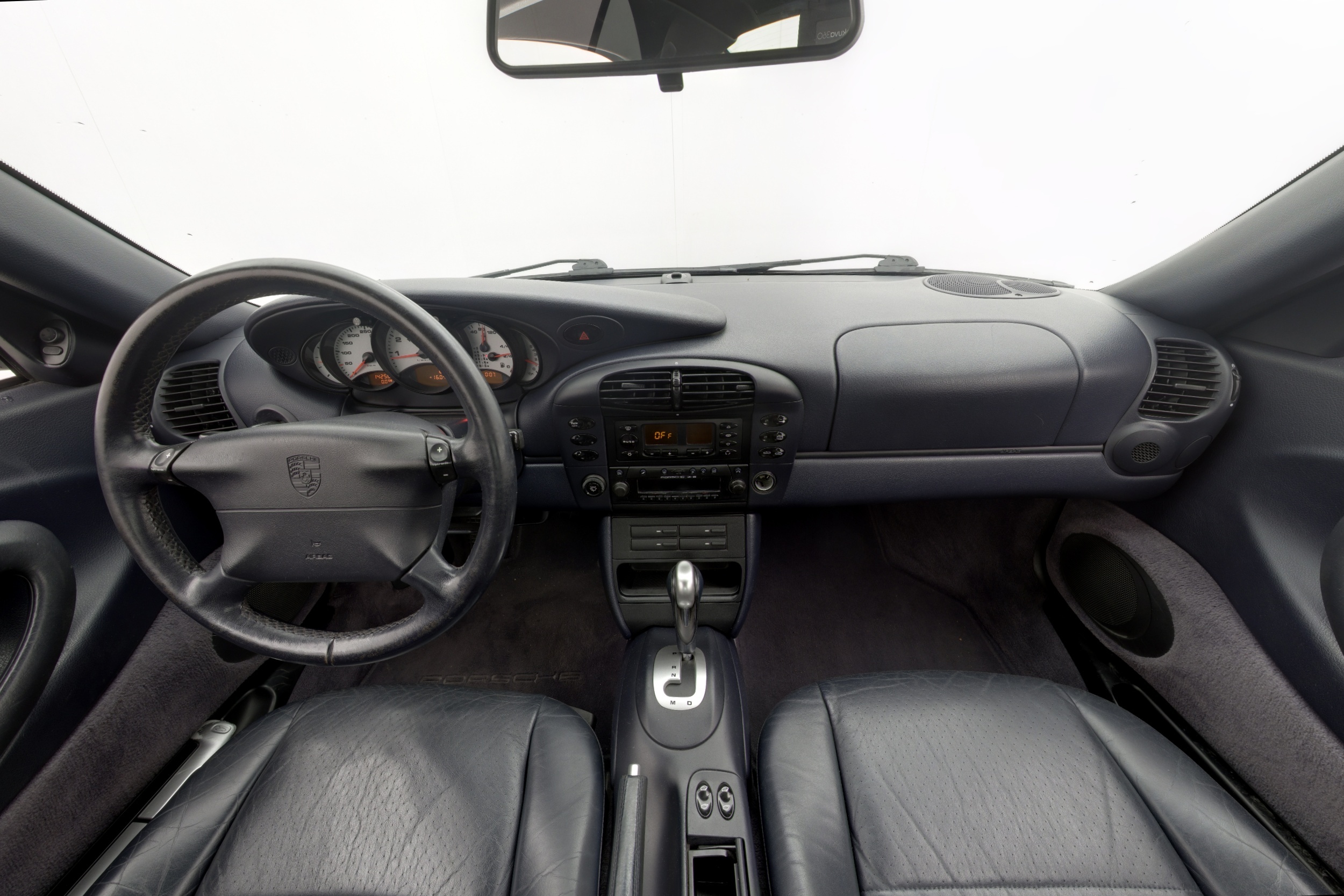 PORSCHE 911 2000
