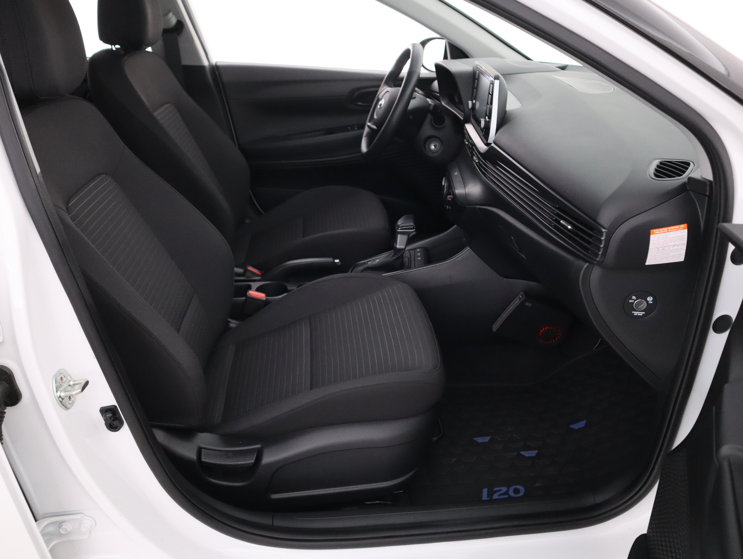 HYUNDAI i20 Hatchback 2021
