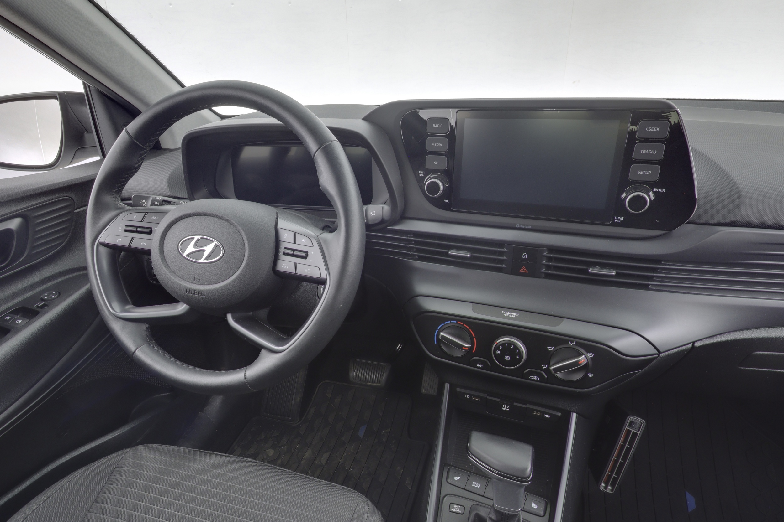 HYUNDAI i20 Hatchback 2021