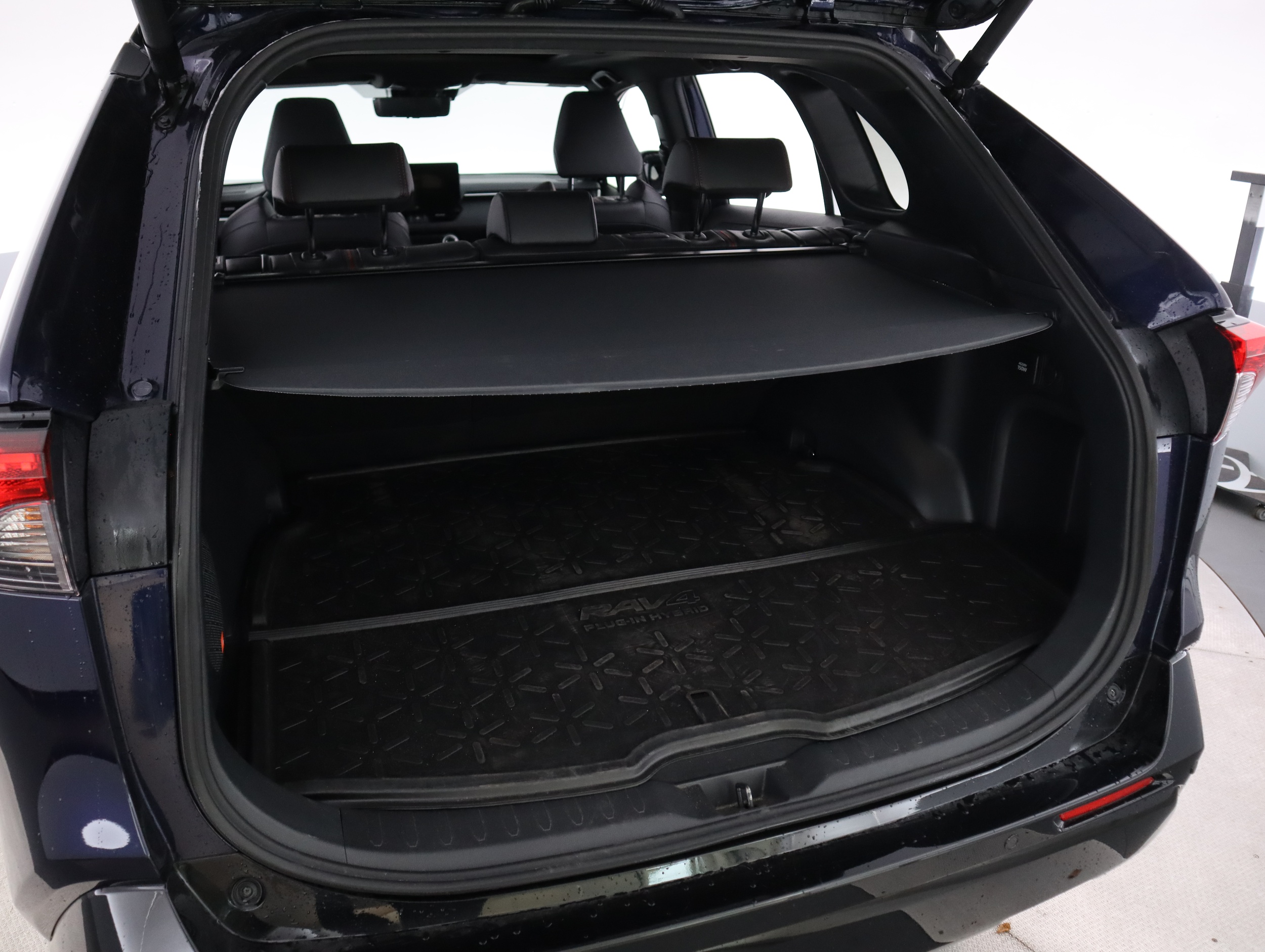 TOYOTA RAV4 Plug-in 2024