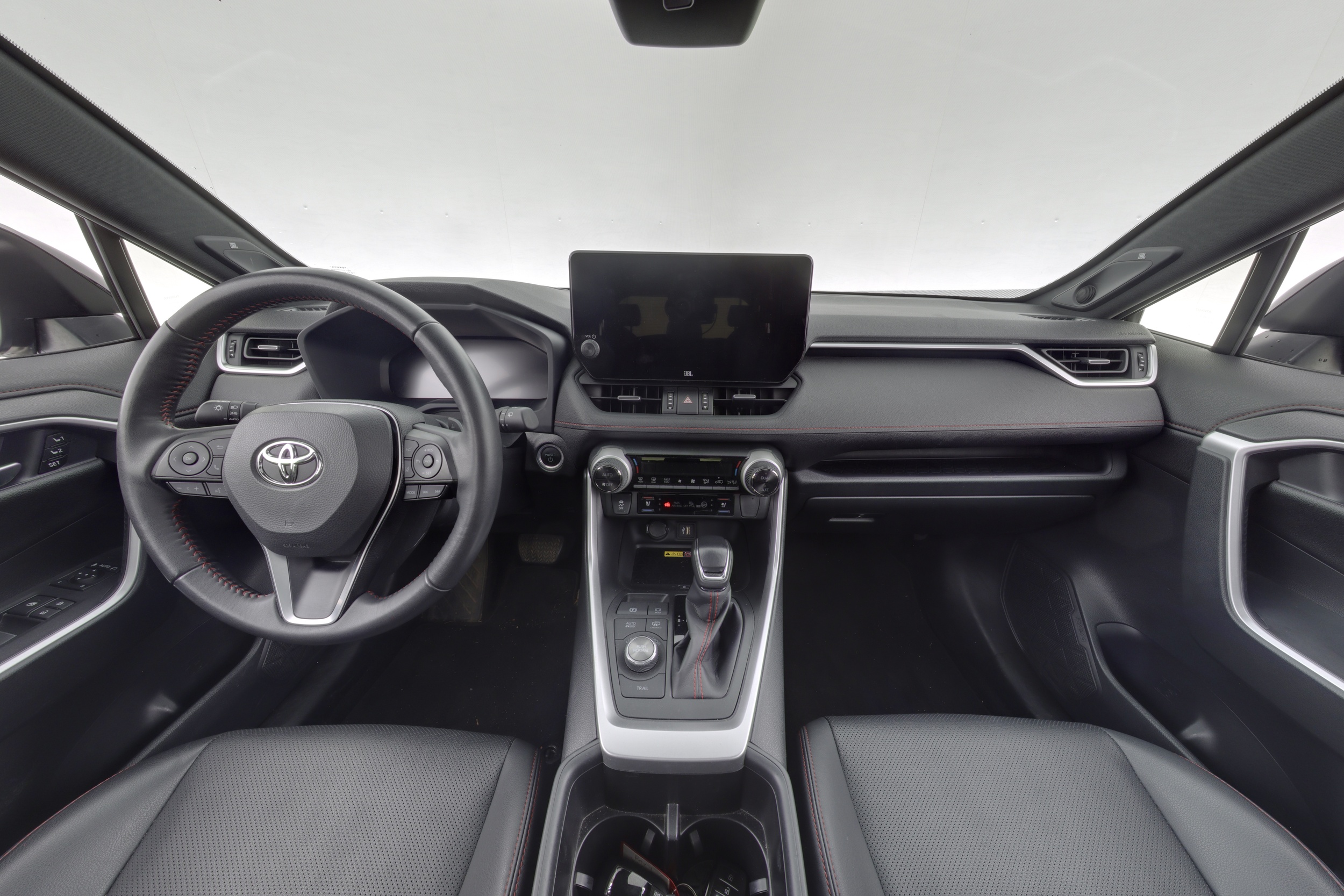 TOYOTA RAV4 Plug-in 2024