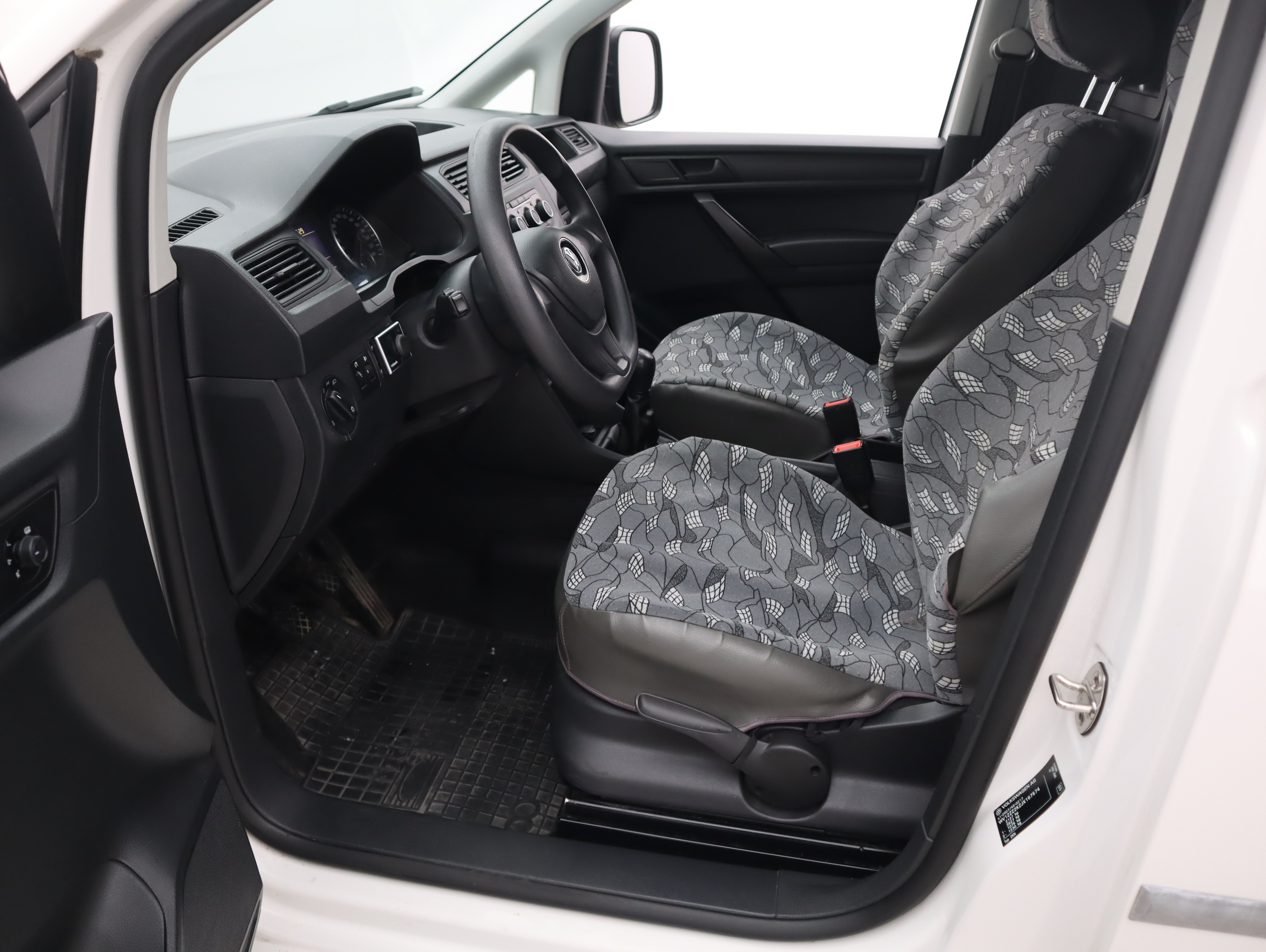 VOLKSWAGEN CADDY 2018