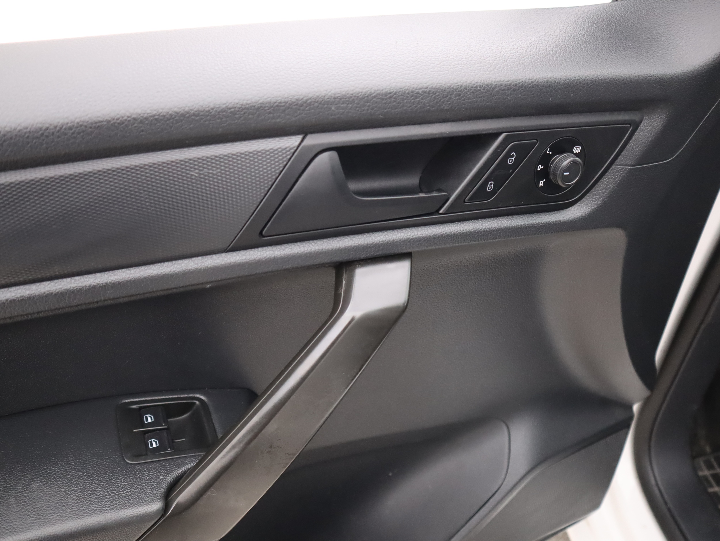 VOLKSWAGEN CADDY 2018