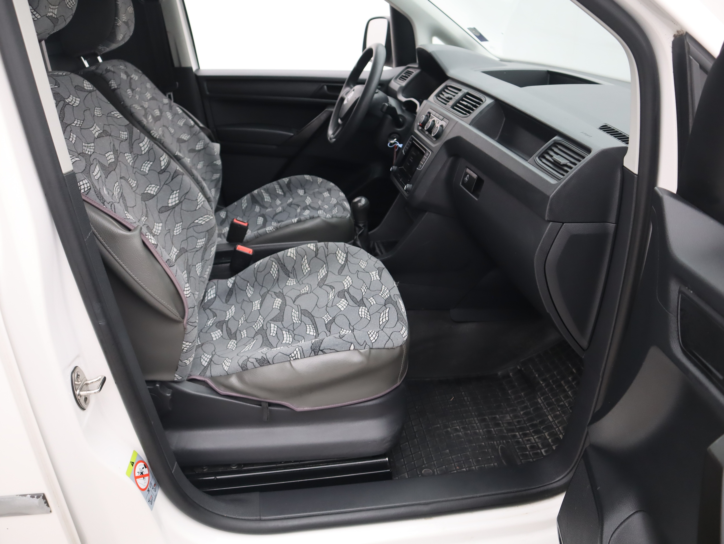 VOLKSWAGEN CADDY 2018