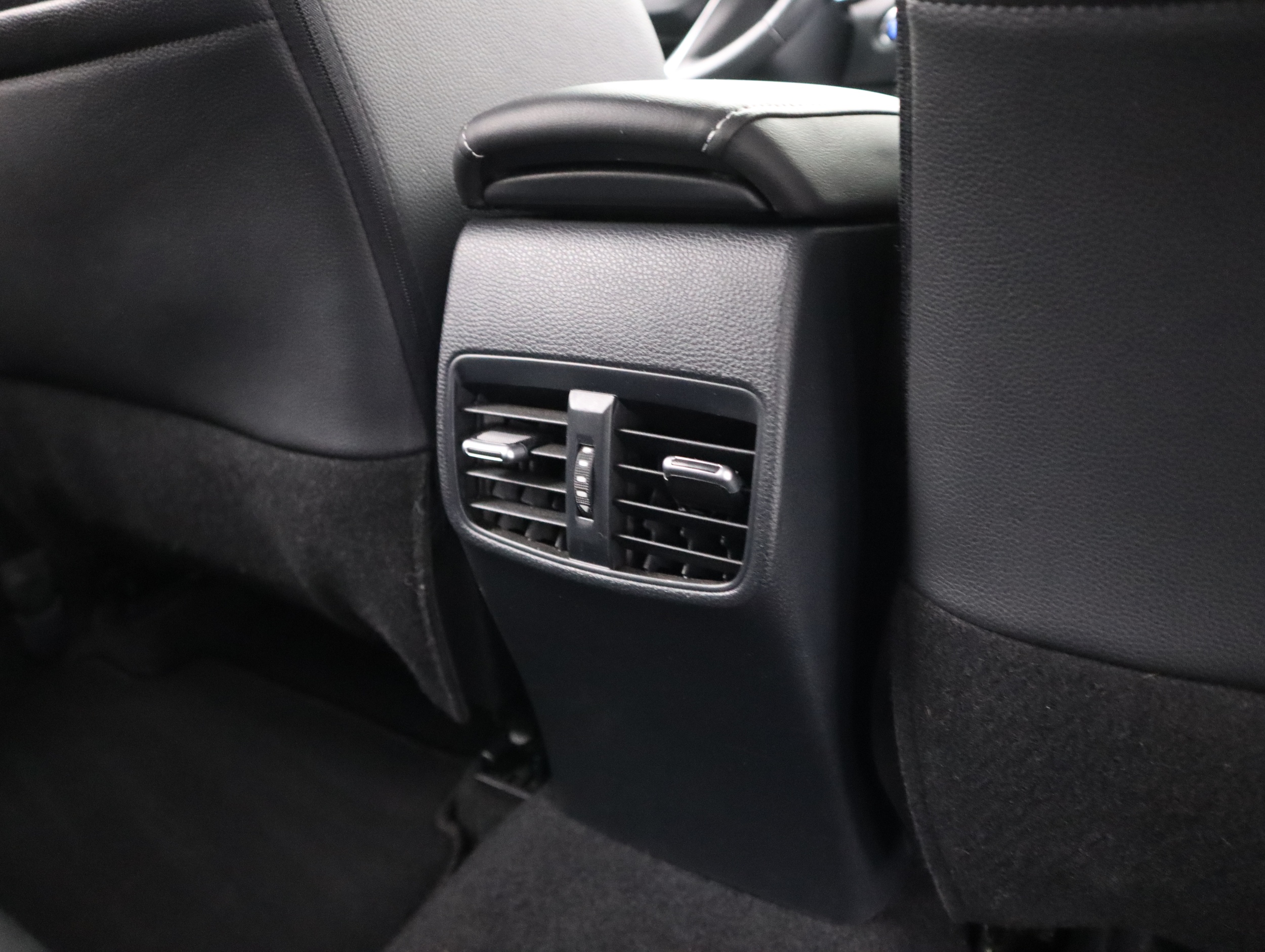 TOYOTA Corolla 11