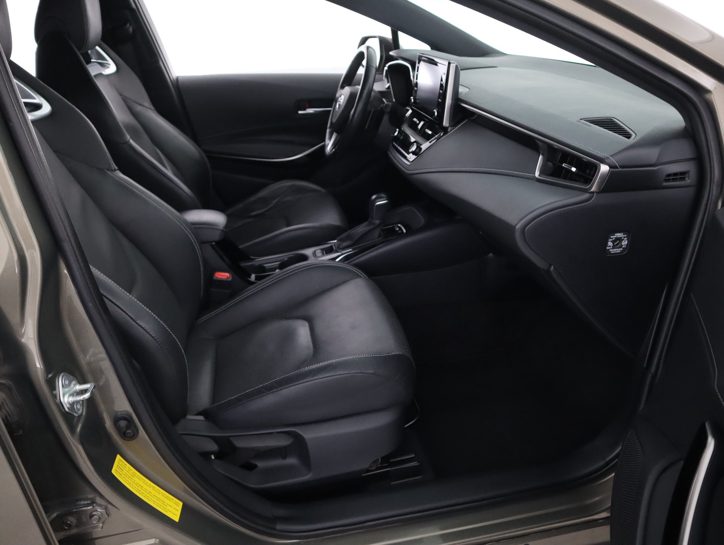 TOYOTA Corolla 9