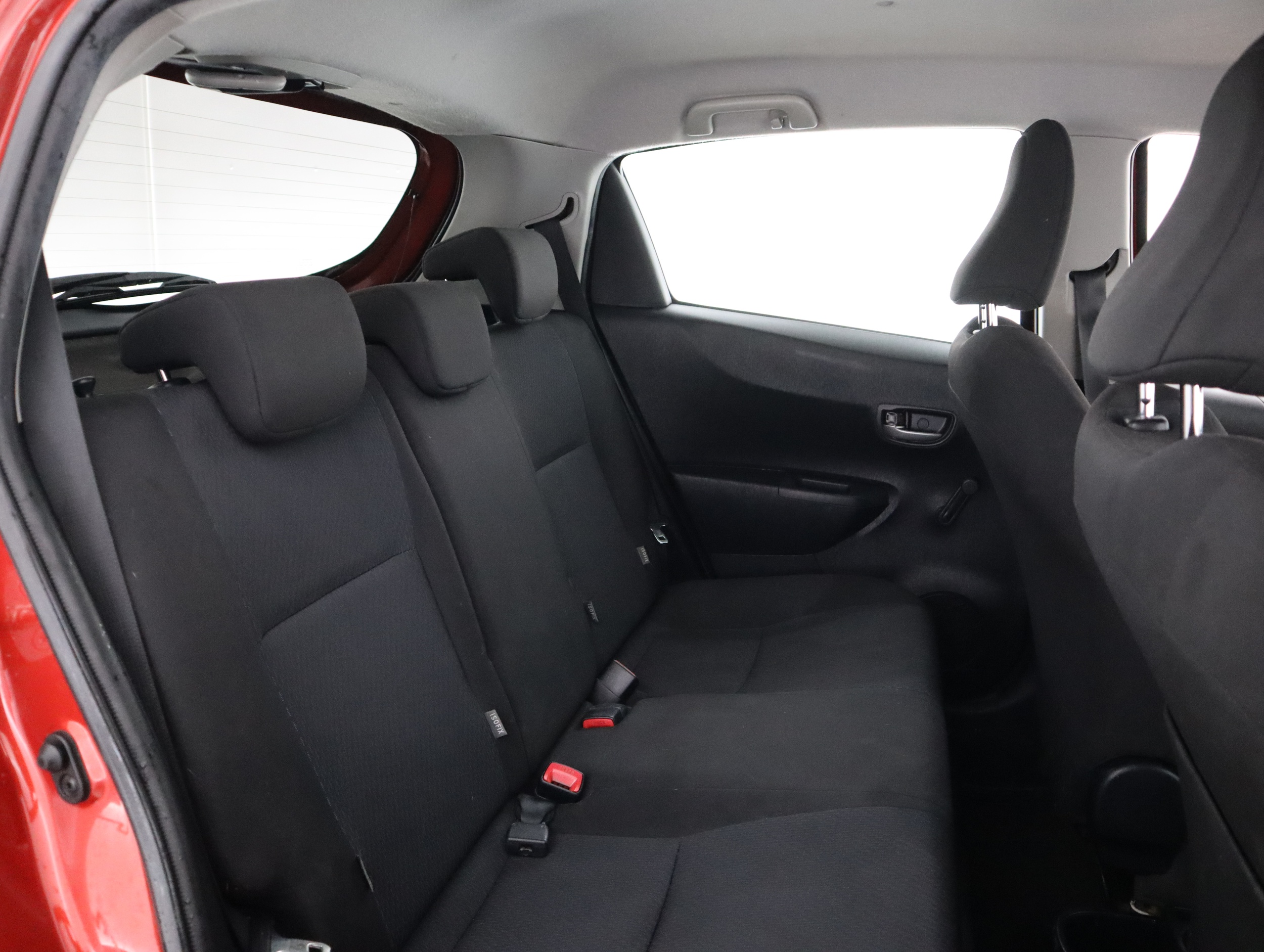 TOYOTA Yaris 2013