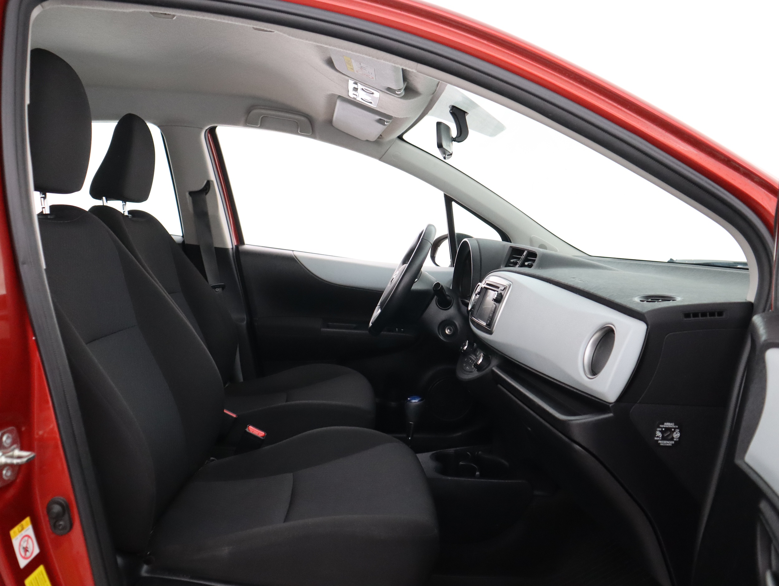 TOYOTA Yaris 2013
