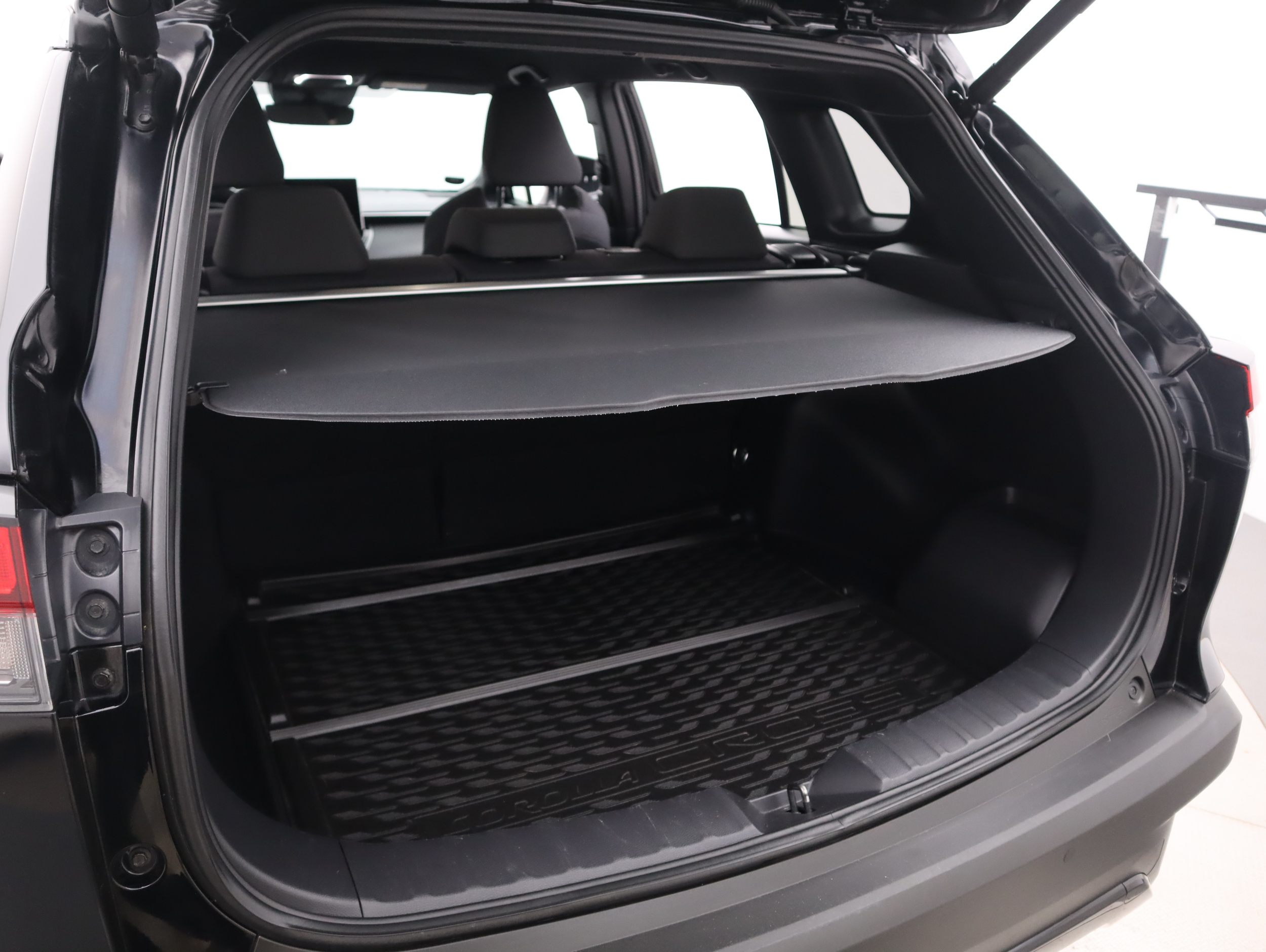 TOYOTA Corolla Cross 2023