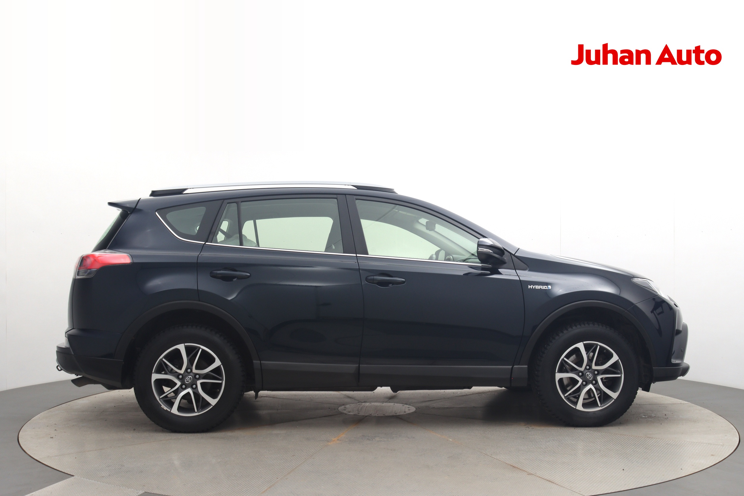 TOYOTA RAV4 2018