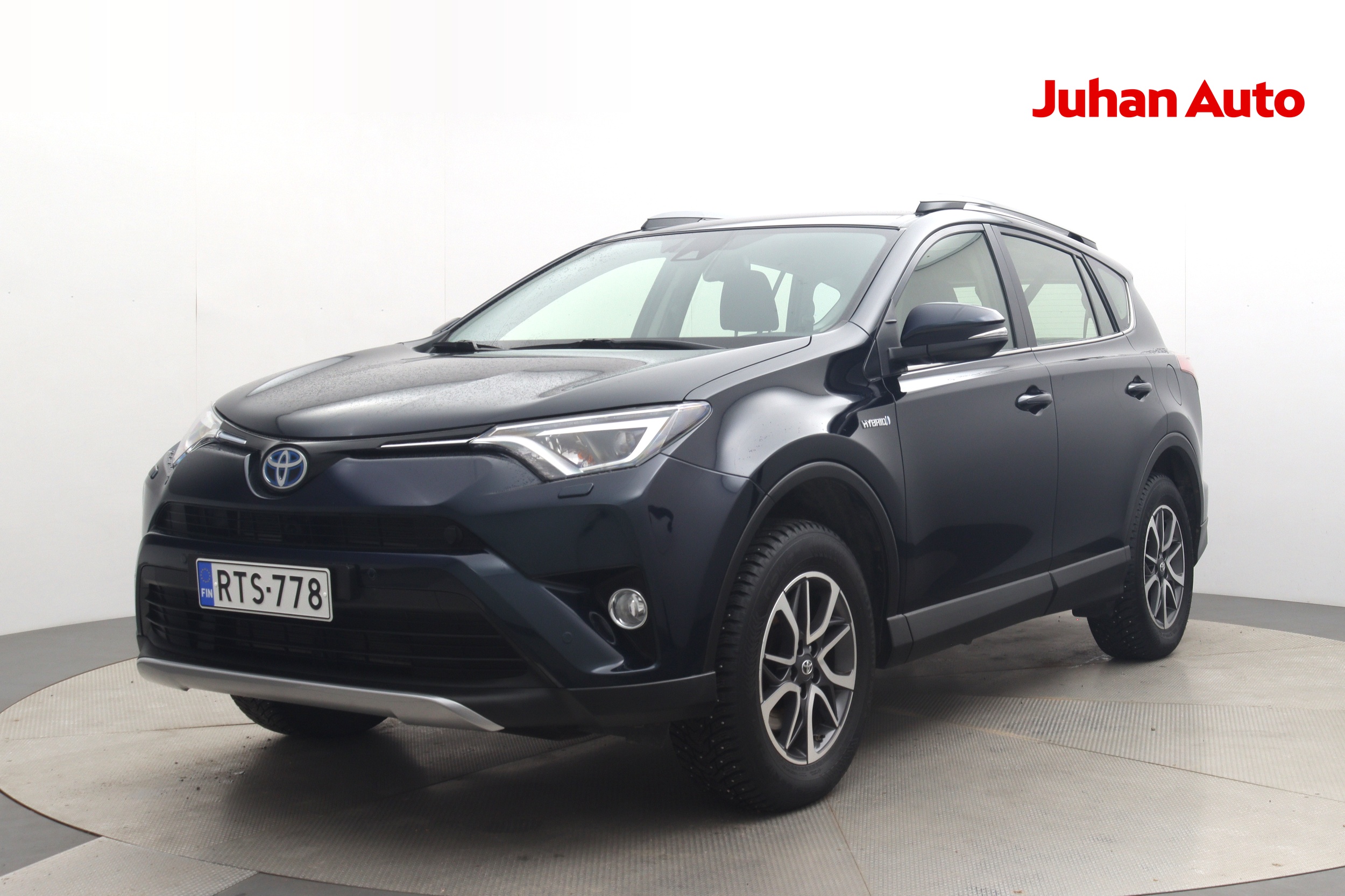 TOYOTA RAV4 2018