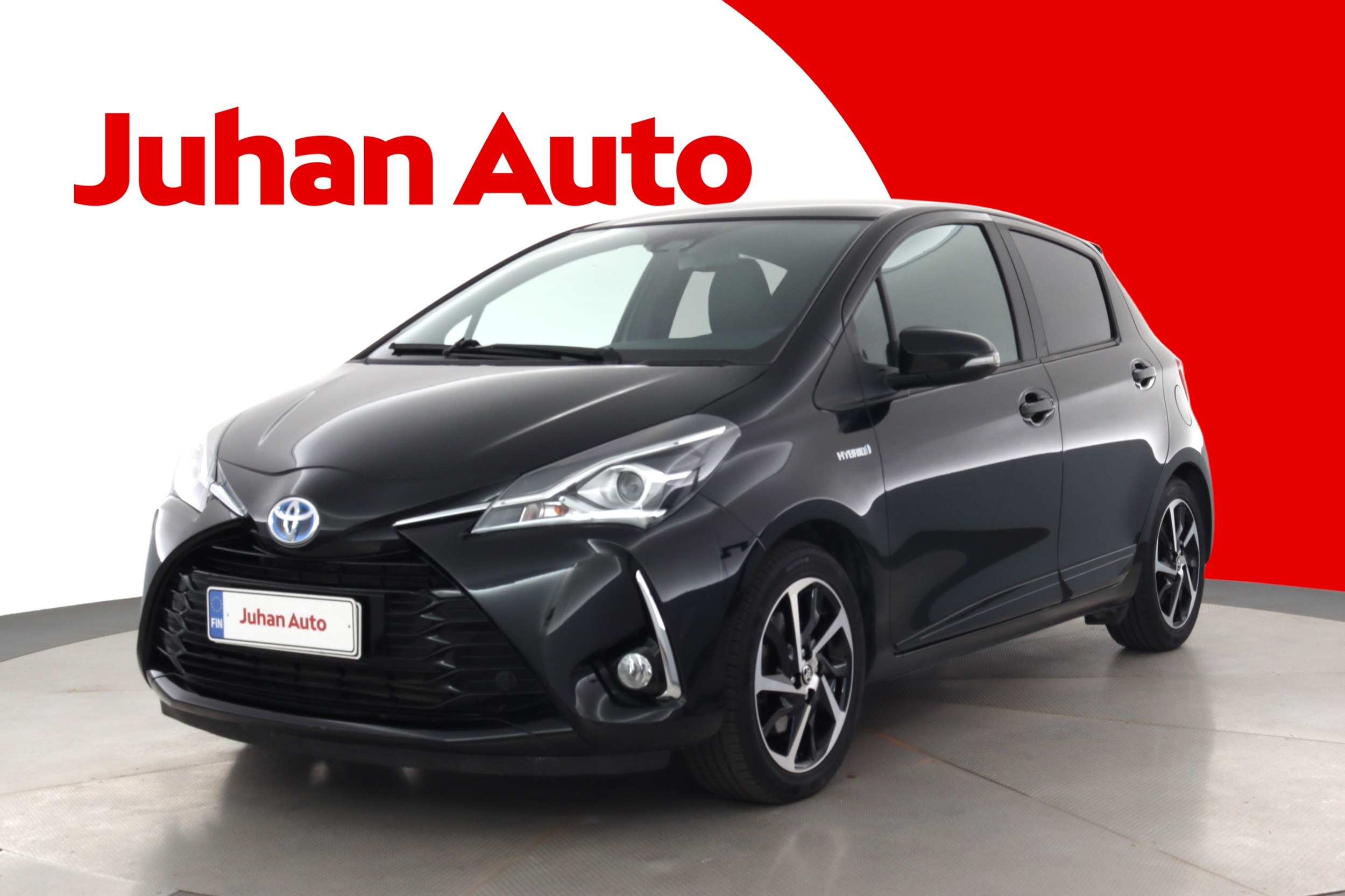 TOYOTA Yaris 6